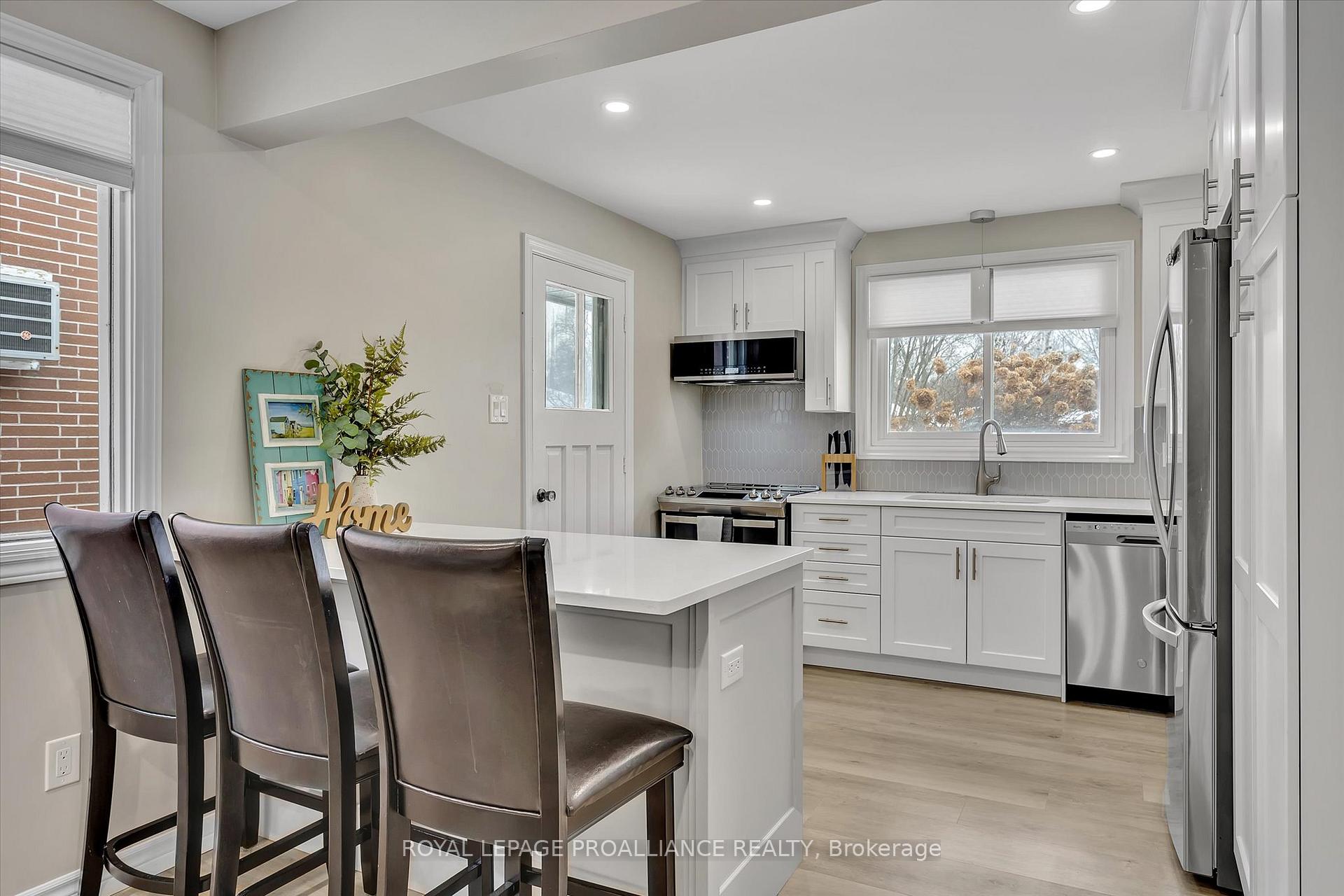 Photo 27 of 1167 Algonquin Boulevard, Peterborough, Northcrest Ward 5 — HOMEH