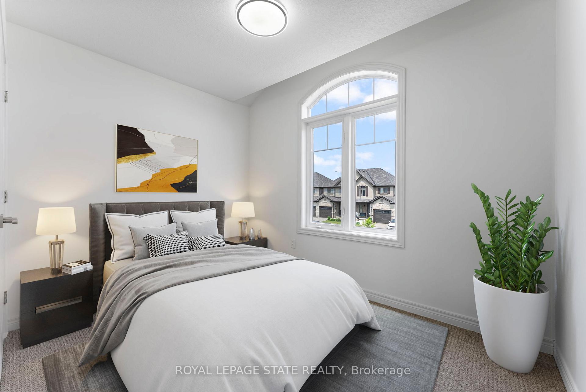Photo 23 of 68 Dodman Crescent, Hamilton, Ancaster — HOMEH