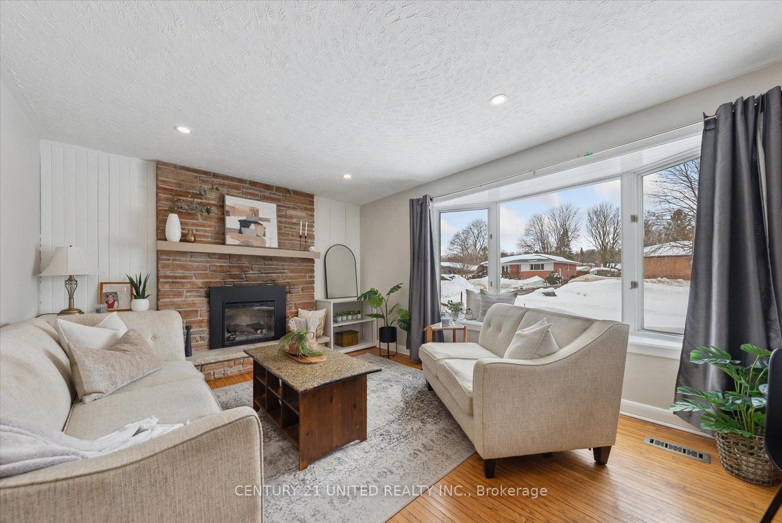 Photo 15 of 1135 Algonquin Boulevard, Peterborough, Northcrest Ward 5 — HOMEH
