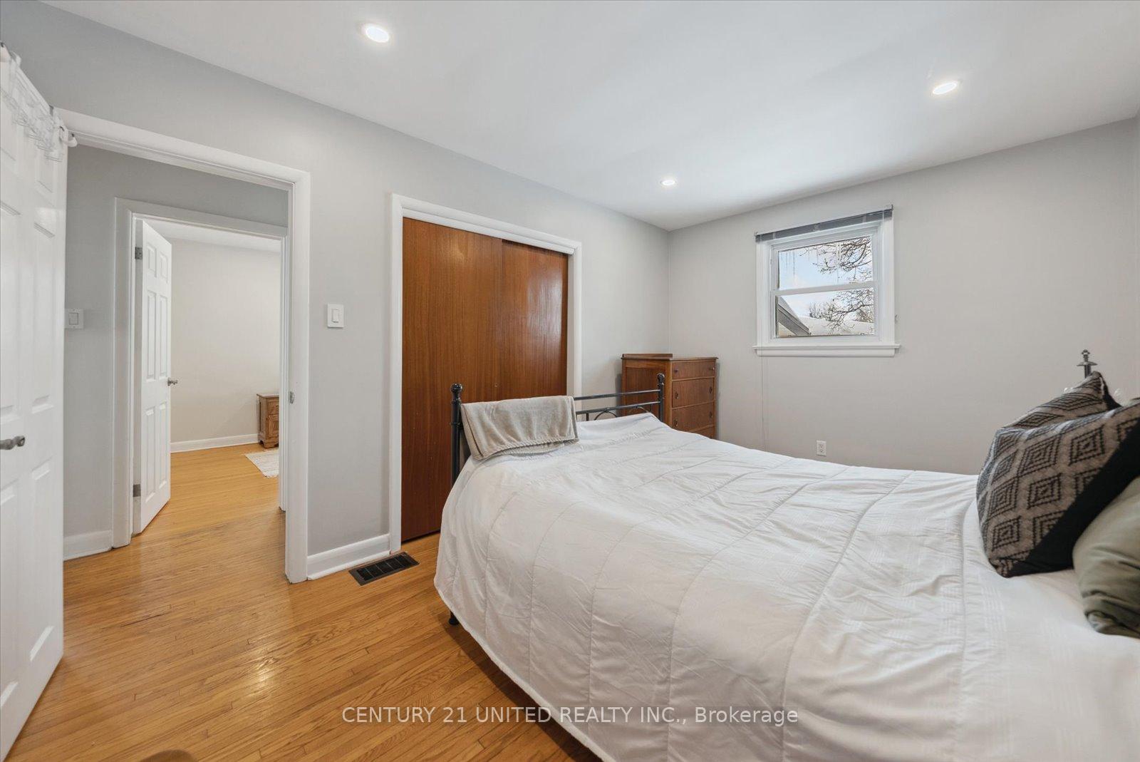 Photo 23 of 1135 Algonquin Boulevard, Peterborough, Northcrest Ward 5 — HOMEH