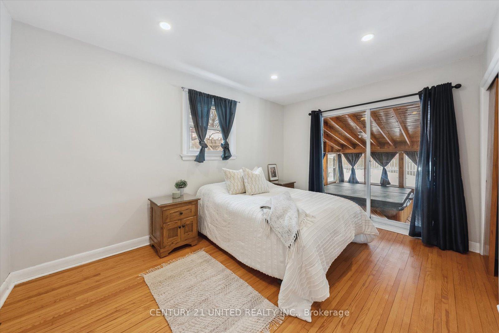 Photo 25 of 1135 Algonquin Boulevard, Peterborough, Northcrest Ward 5 — HOMEH