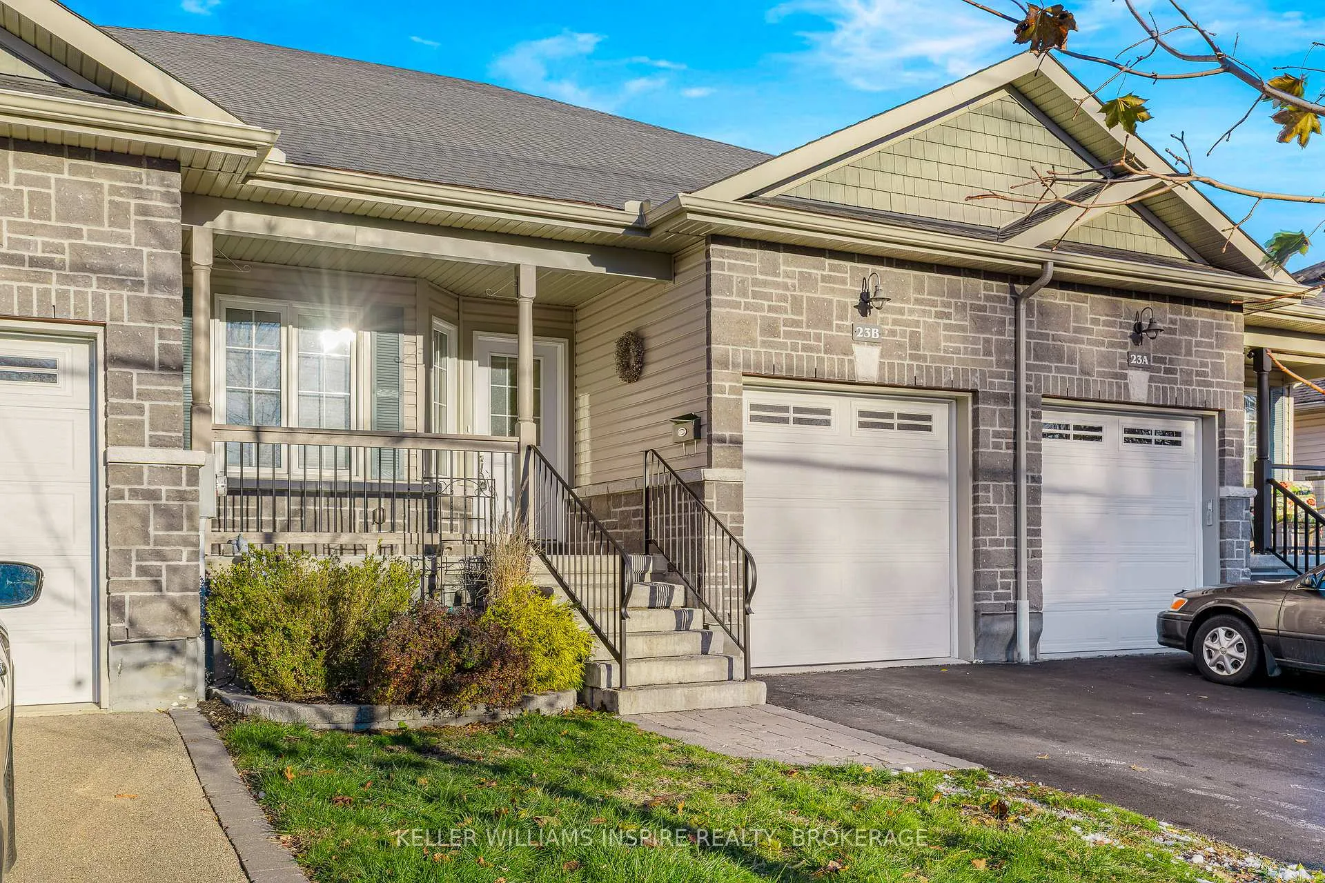 Photo 2 of 23 Centre Street, Brockville — HOMEH