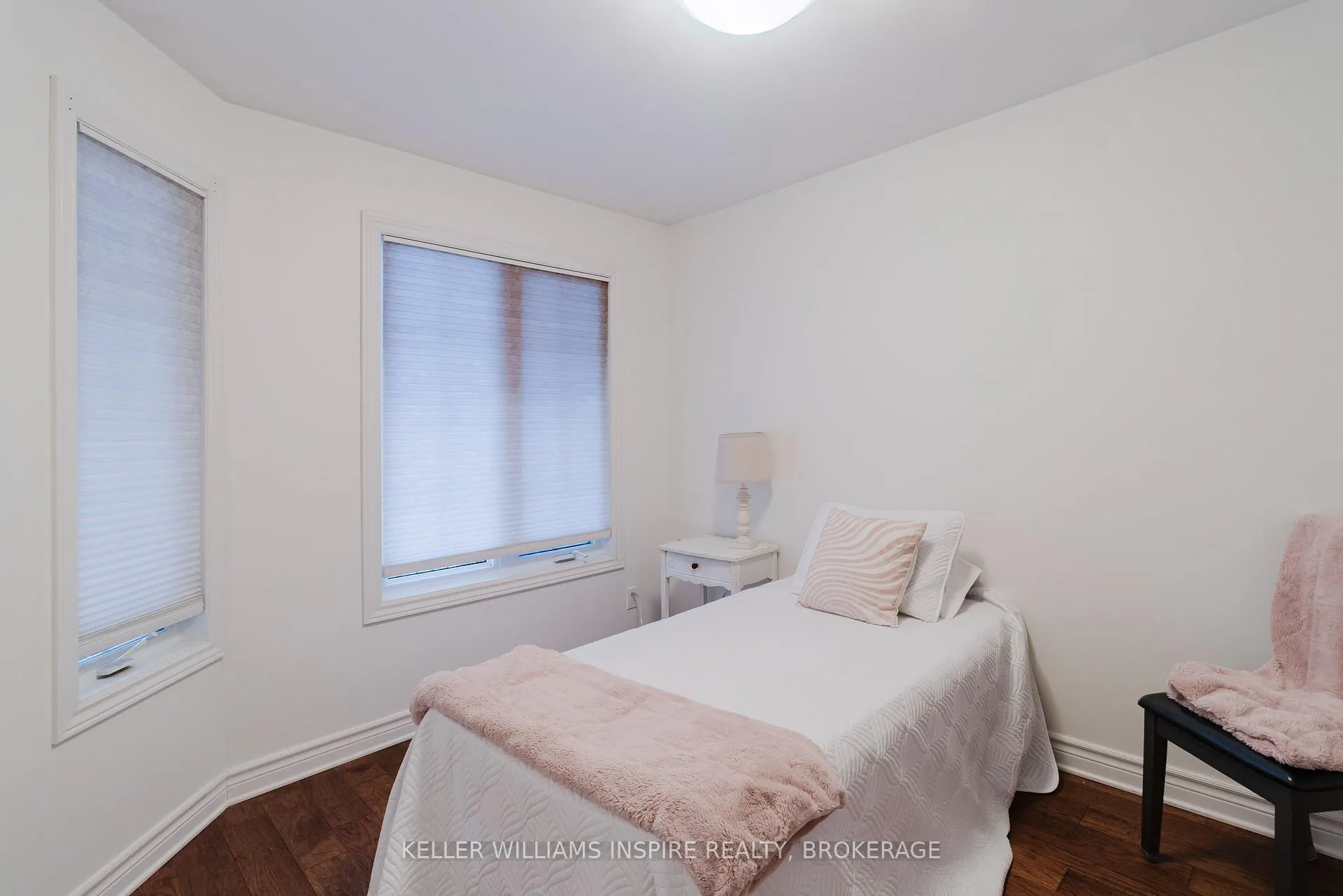 Photo 11 of 23 Centre Street, Brockville — HOMEH