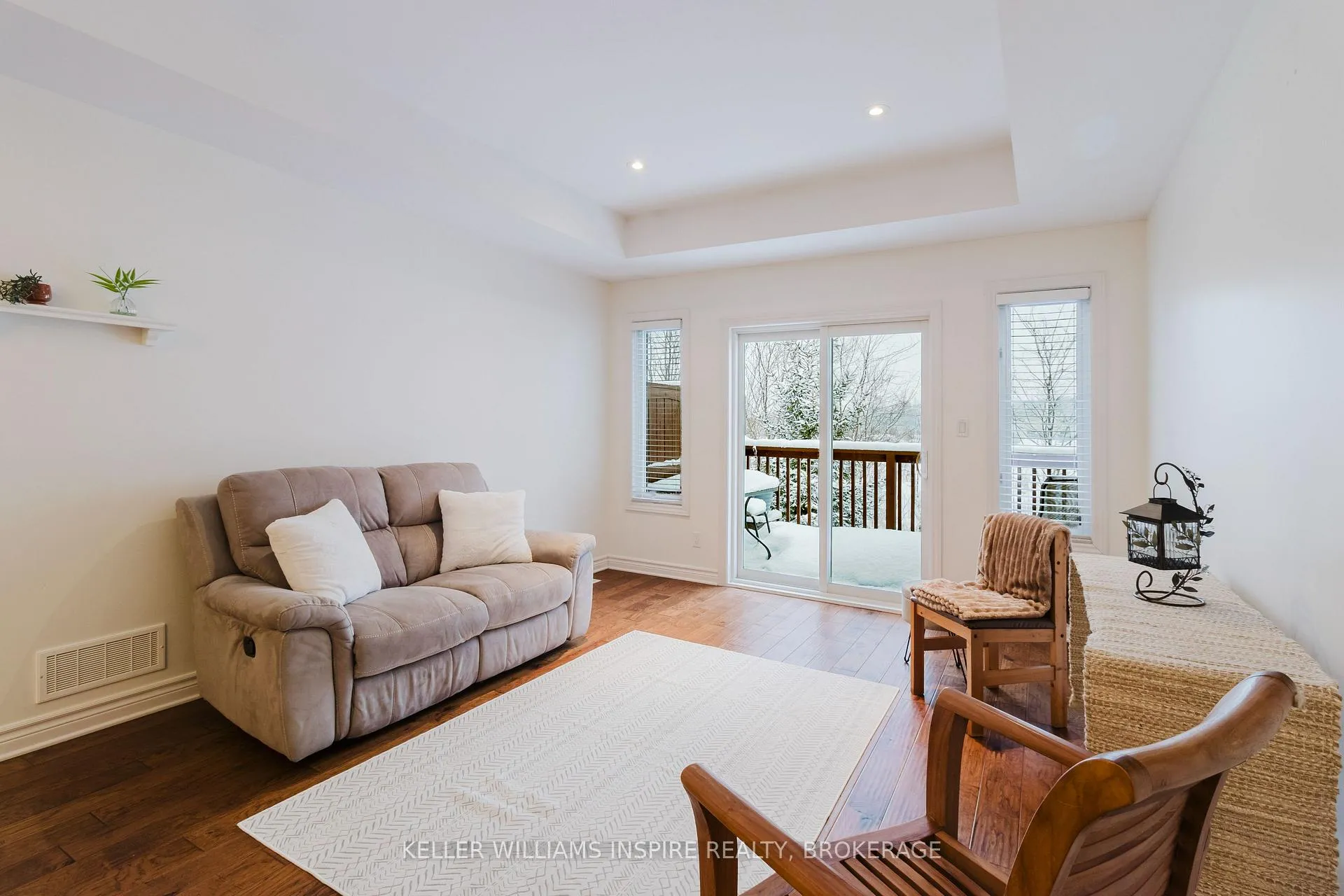 Photo 20 of 23 Centre Street, Brockville — HOMEH