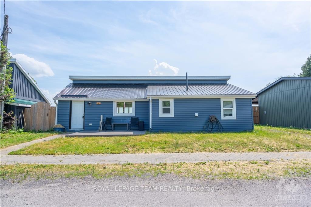 Photo 1 of 1517 Myers Point, Augusta, Augusta Twp — HOMEH