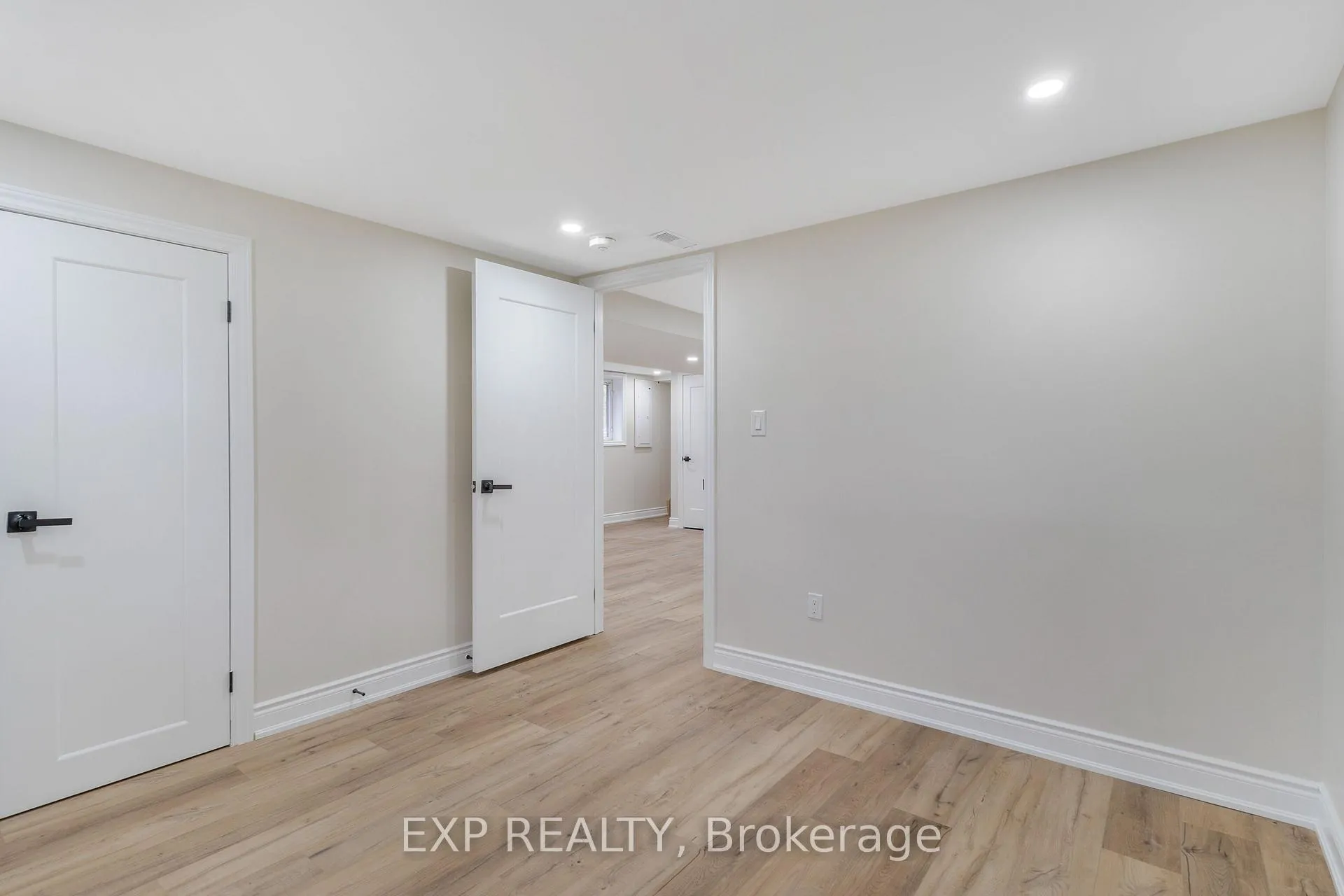 Photo 24 of 336 Margaret Avenue, Hamilton, Stoney Creek Industrial — HOMEH