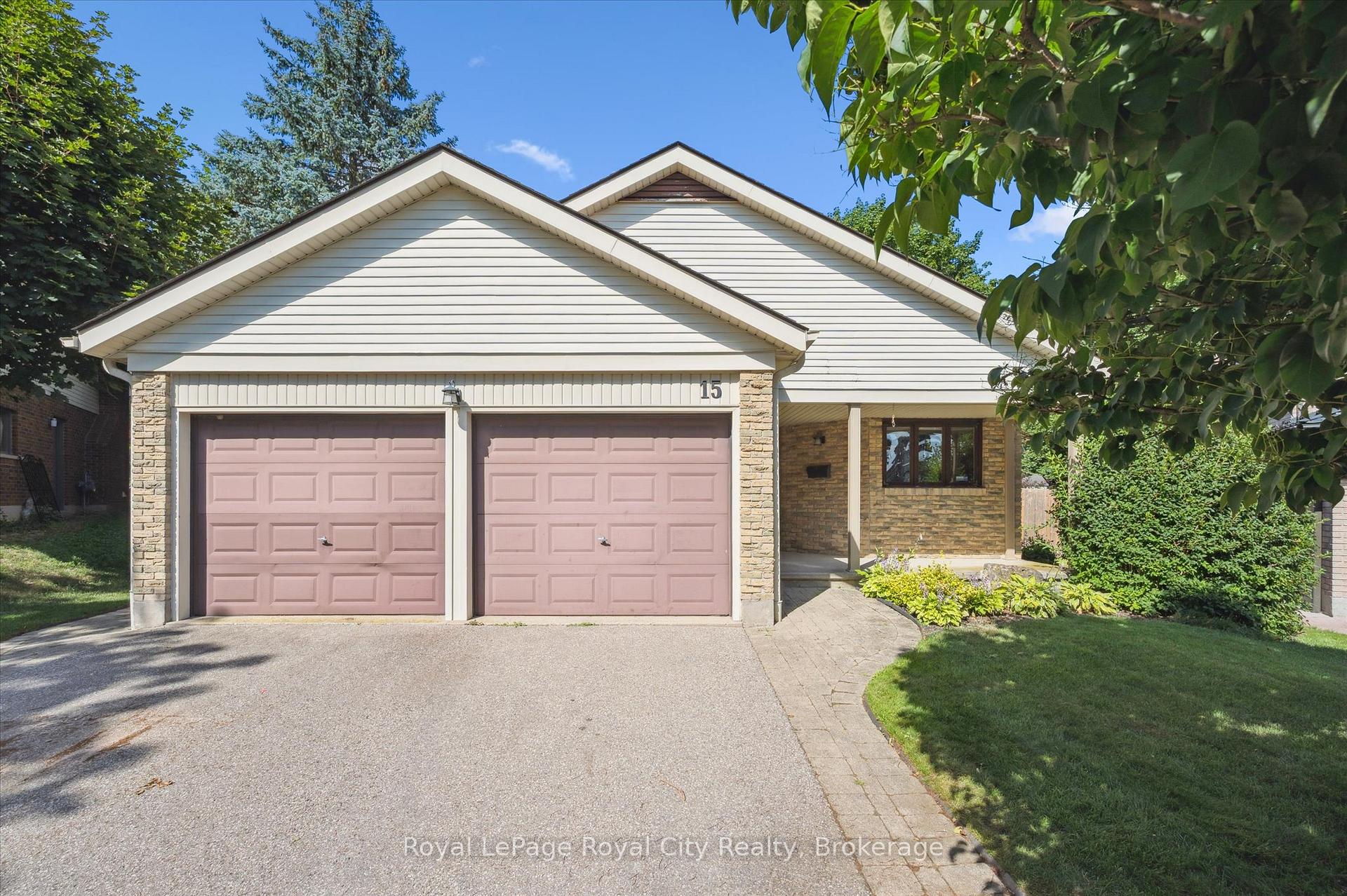 Photo 1 of 15 Jodi Place, Guelph, Willow West/Sugarbush/West Acres — HOMEH