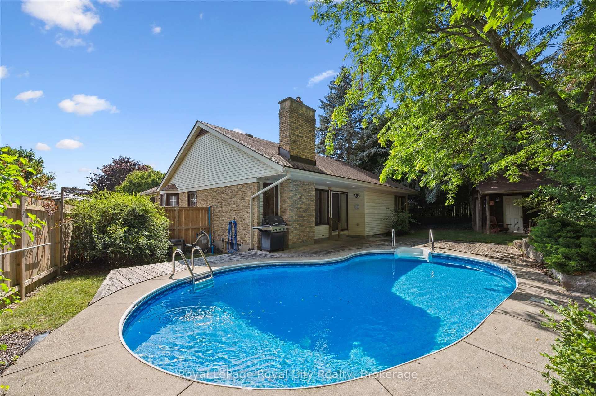 Photo 37 of 15 Jodi Place, Guelph, Willow West/Sugarbush/West Acres — HOMEH