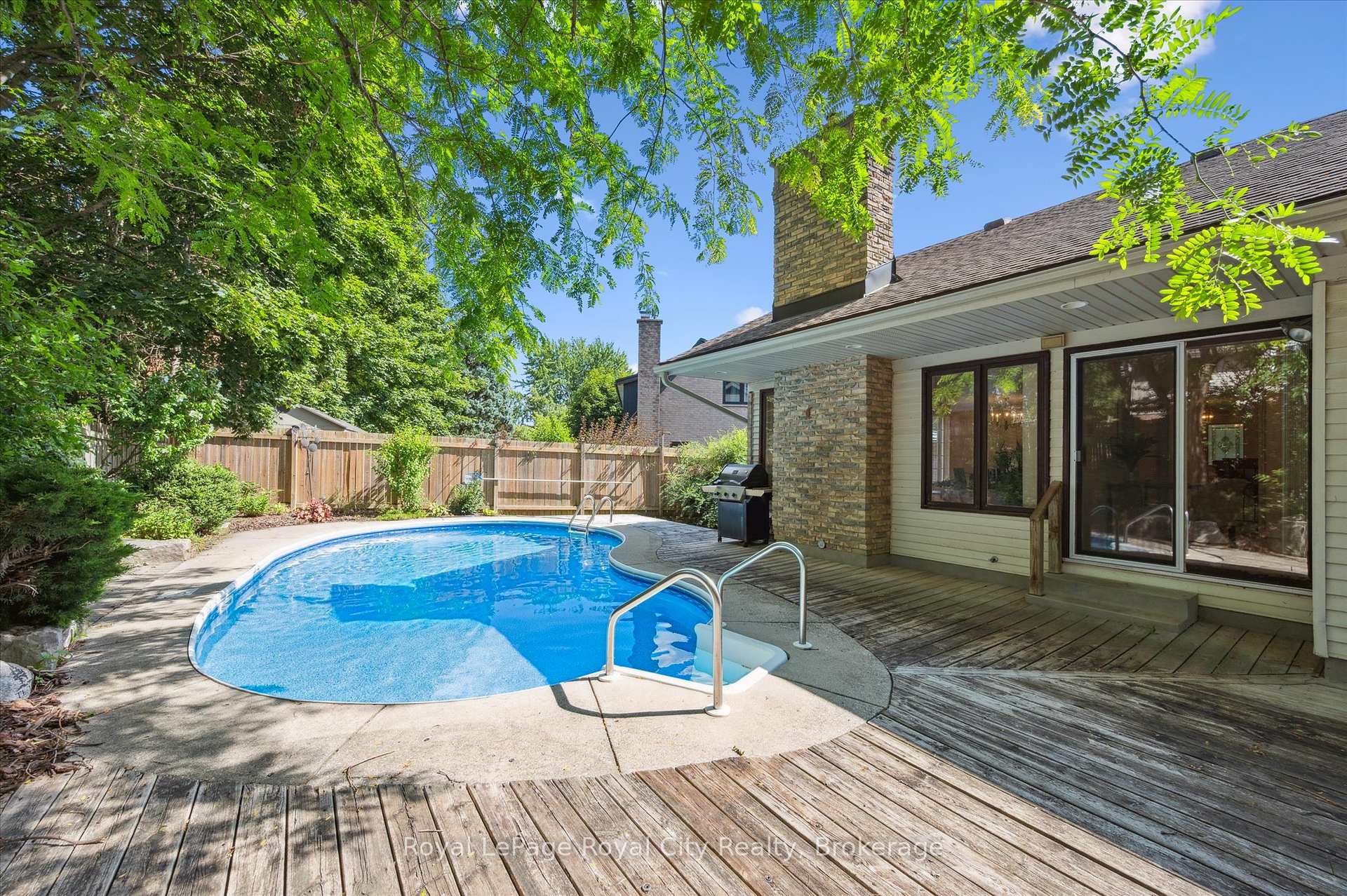 Photo 38 of 15 Jodi Place, Guelph, Willow West/Sugarbush/West Acres — HOMEH