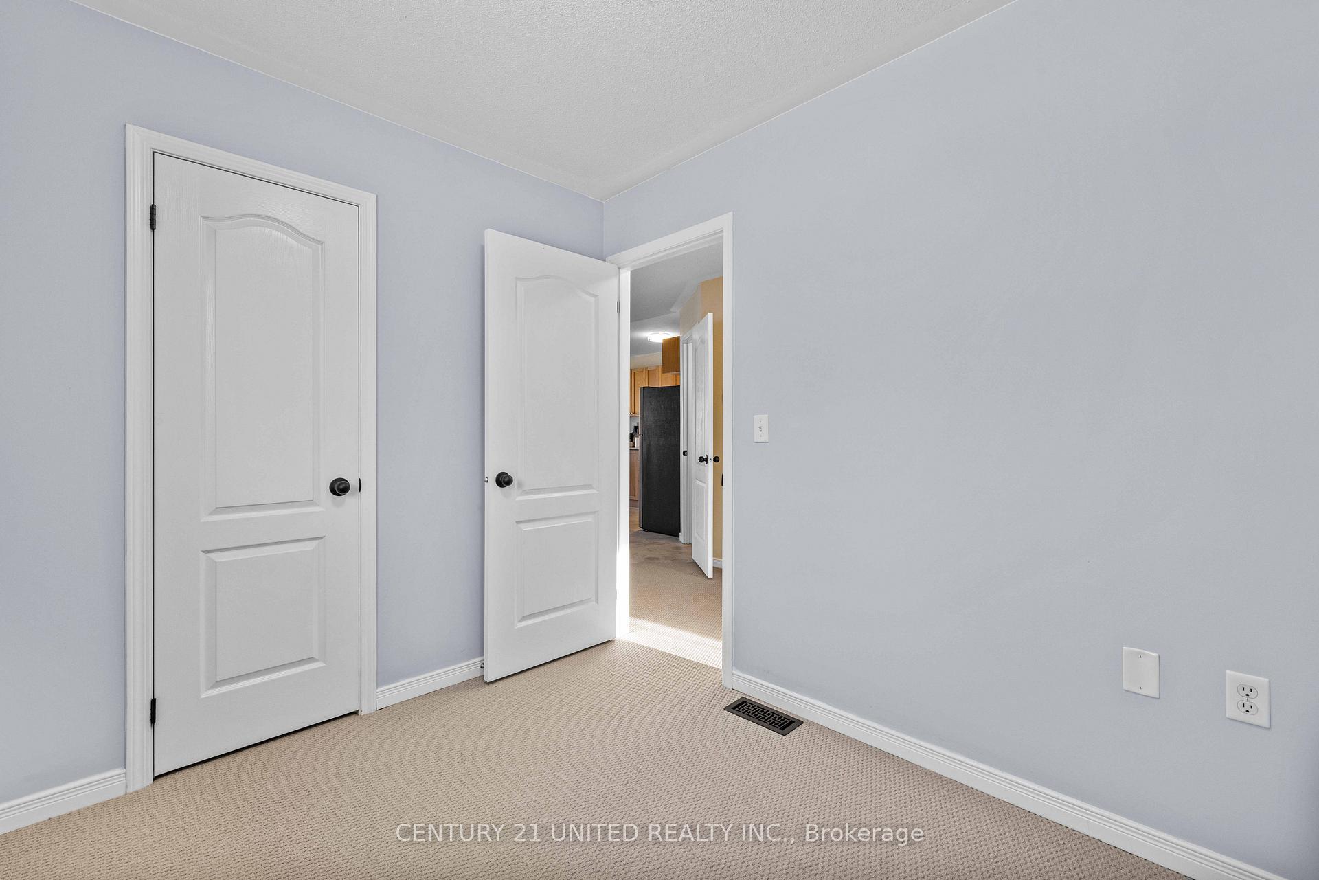Photo 20 of 605 Clancy Crescent, Peterborough, Otonabee Ward 1 — HOMEH