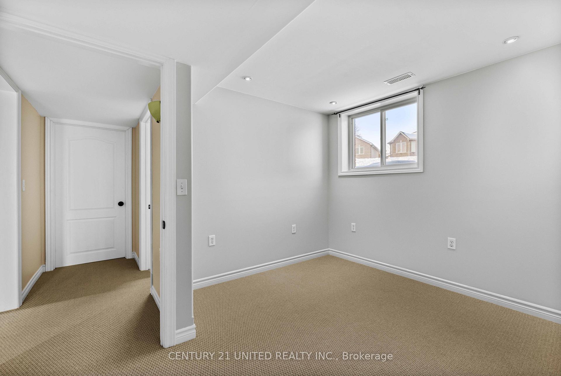 Photo 30 of 605 Clancy Crescent, Peterborough, Otonabee Ward 1 — HOMEH