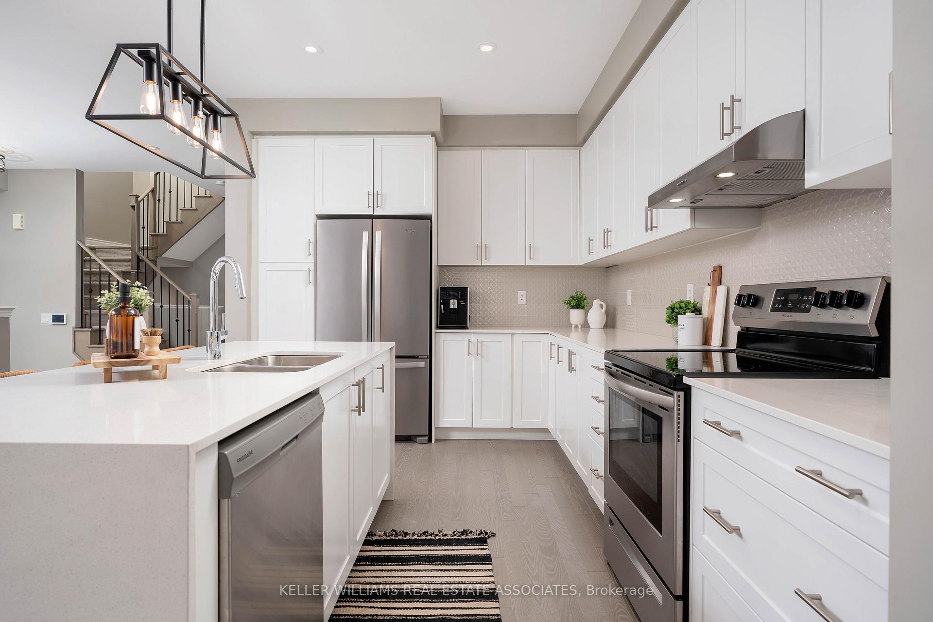 Photo 14 of 1199 Raspberry Terrace, Milton, Ford — HOMEH
