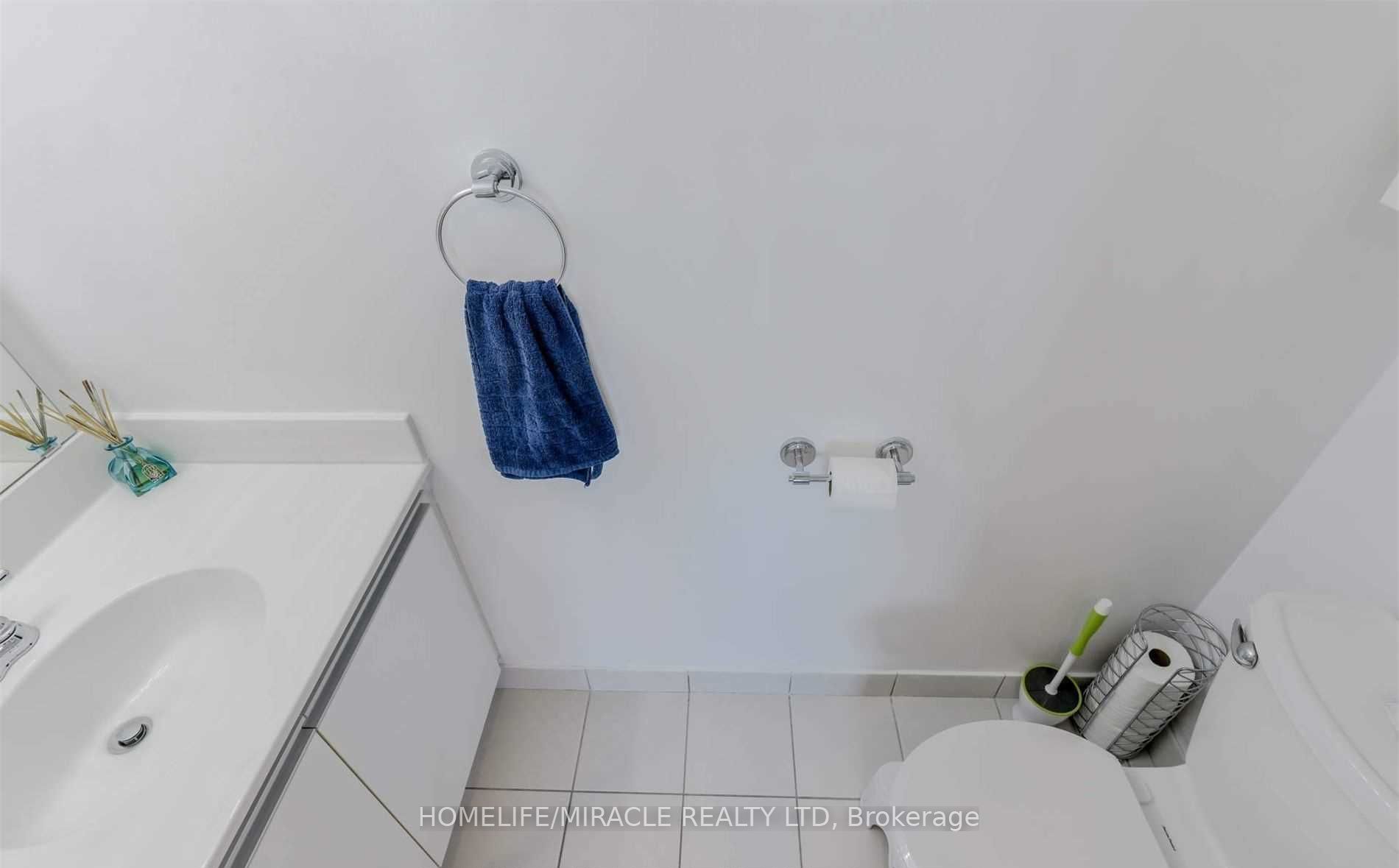 Photo 35 of Unit 902, 12 Laurelcrest Street, Brampton, Queen Street Corridor — HOMEH