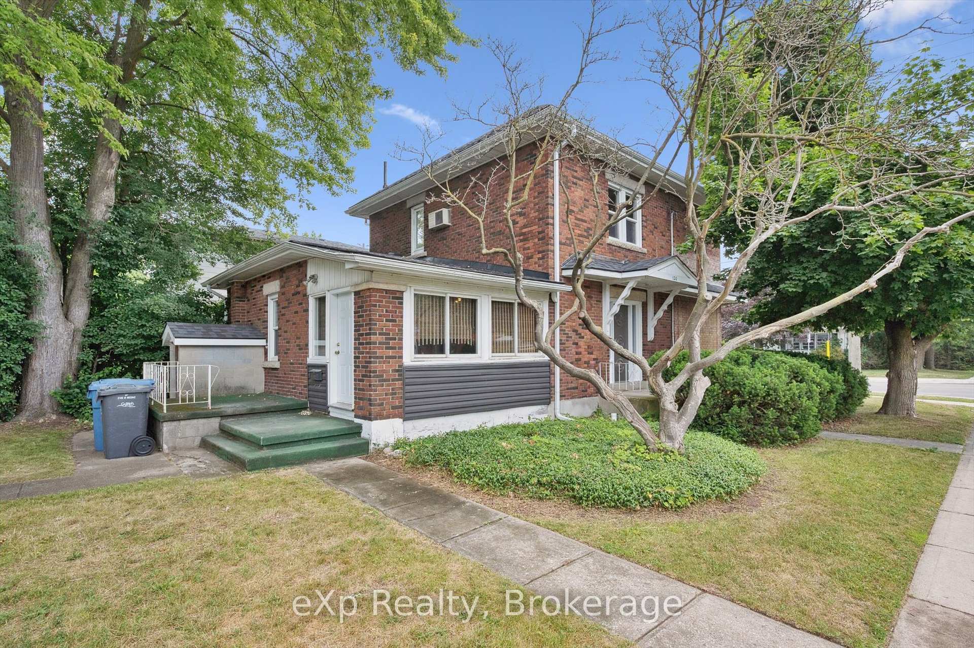 Photo 1 of 120 Johnston Street, Guelph, St. Patrick's Ward — HOMEH