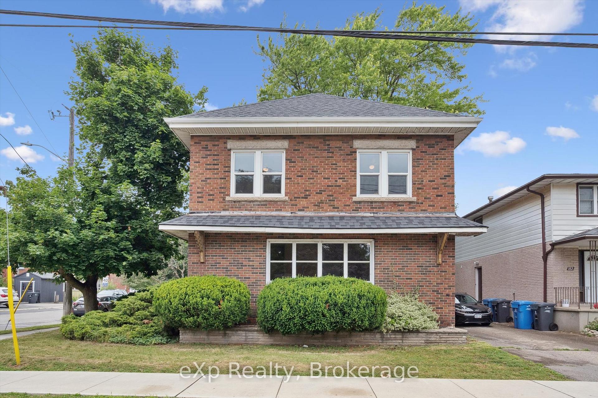 Photo 2 of 120 Johnston Street, Guelph, St. Patrick's Ward — HOMEH