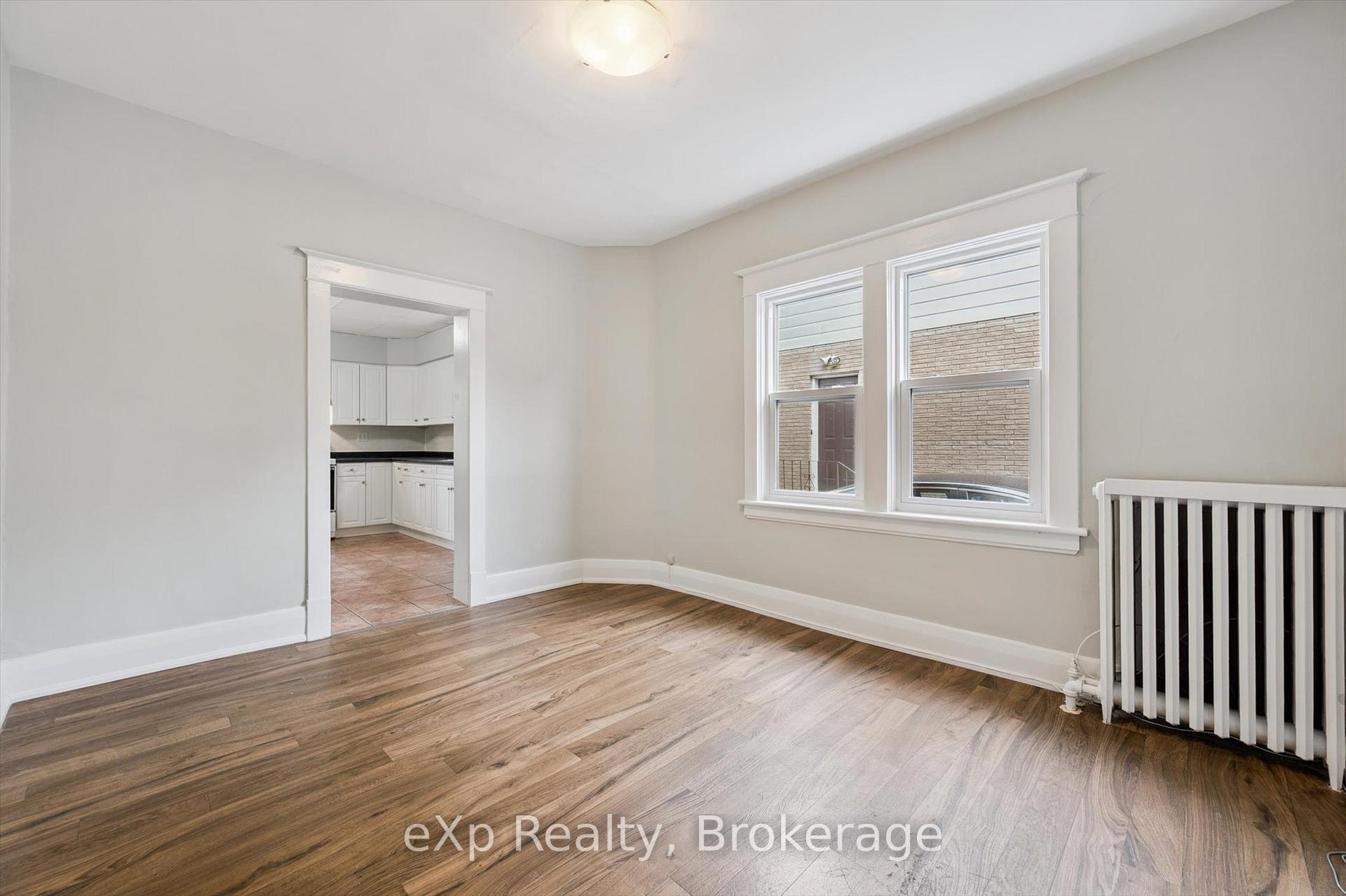 Photo 10 of 120 Johnston Street, Guelph, St. Patrick's Ward — HOMEH
