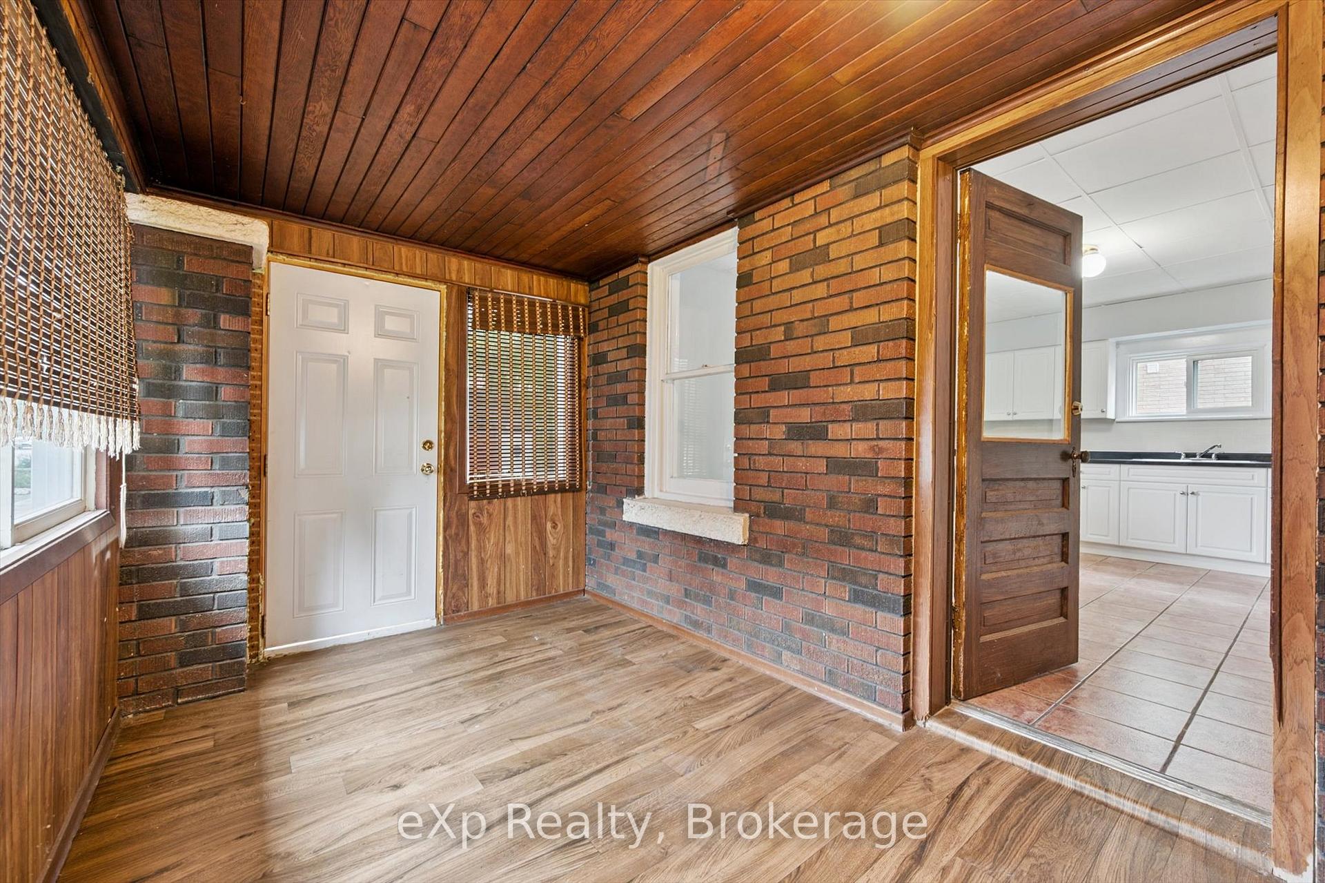 Photo 18 of 120 Johnston Street, Guelph, St. Patrick's Ward — HOMEH