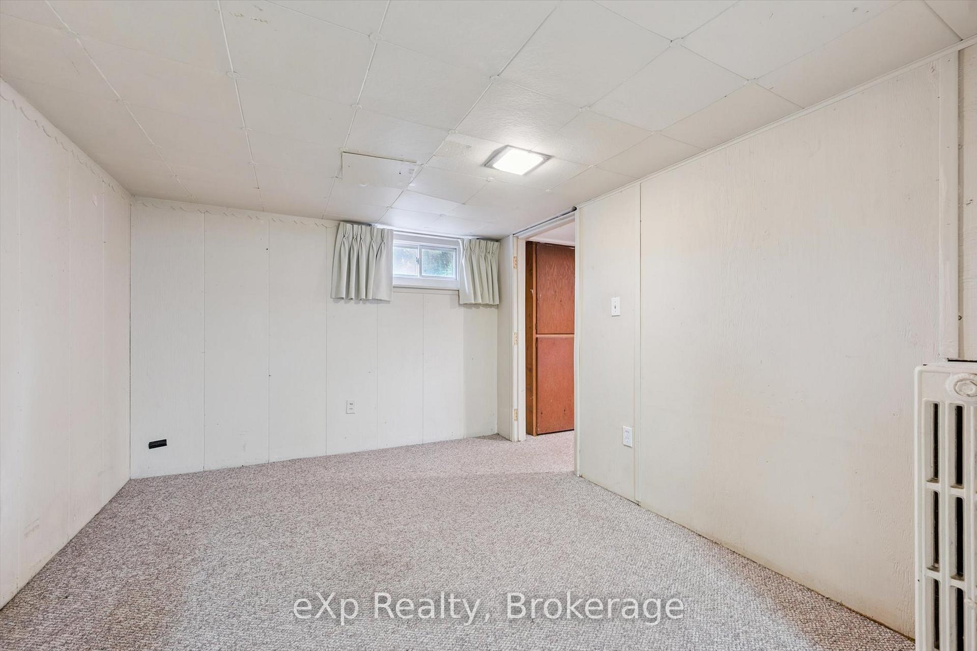 Photo 35 of 120 Johnston Street, Guelph, St. Patrick's Ward — HOMEH