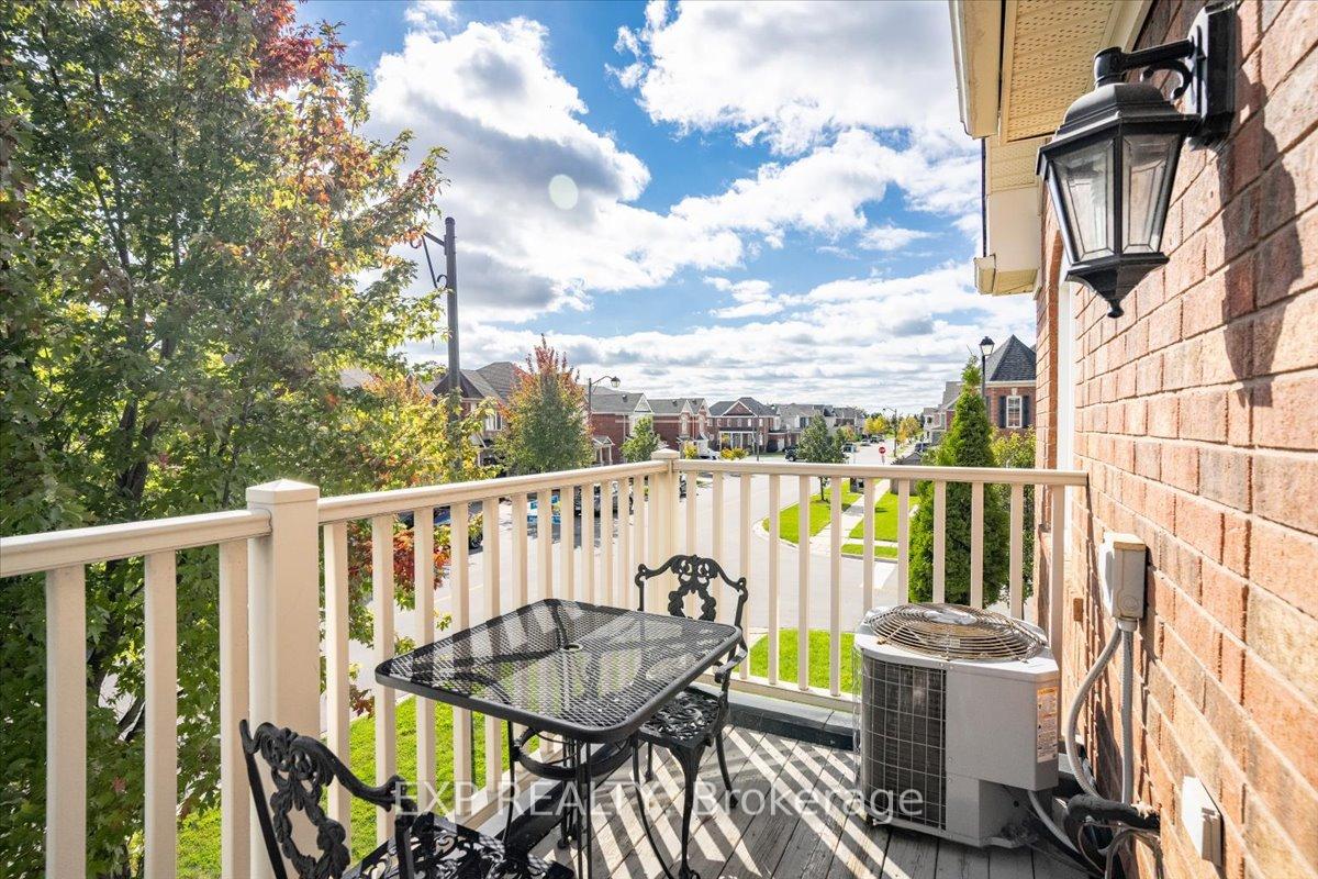 Photo 29 of 949 Hasselfeldt Heights, Milton, Coates — HOMEH