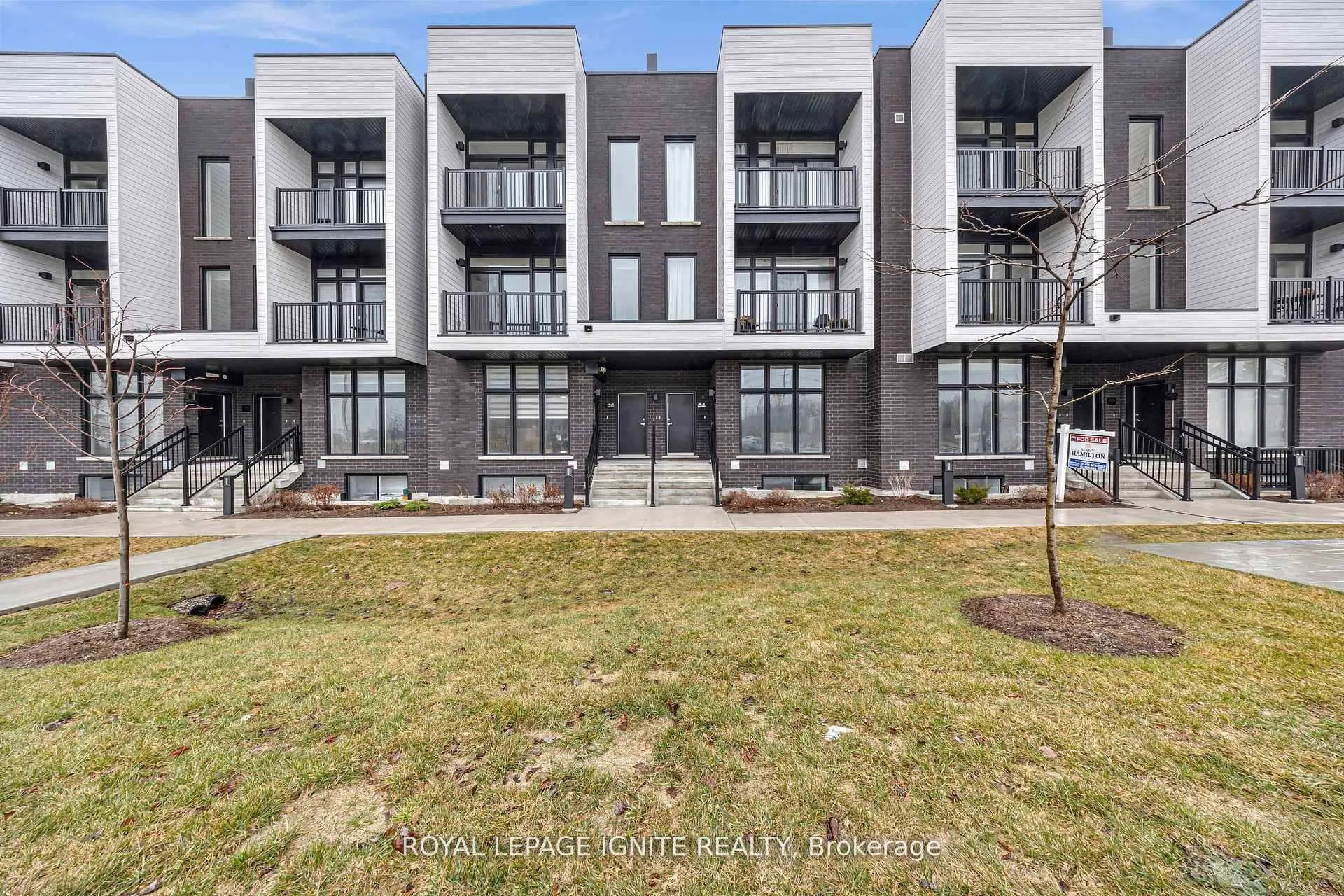 Front of Unit 25, 188 Angus Drive
