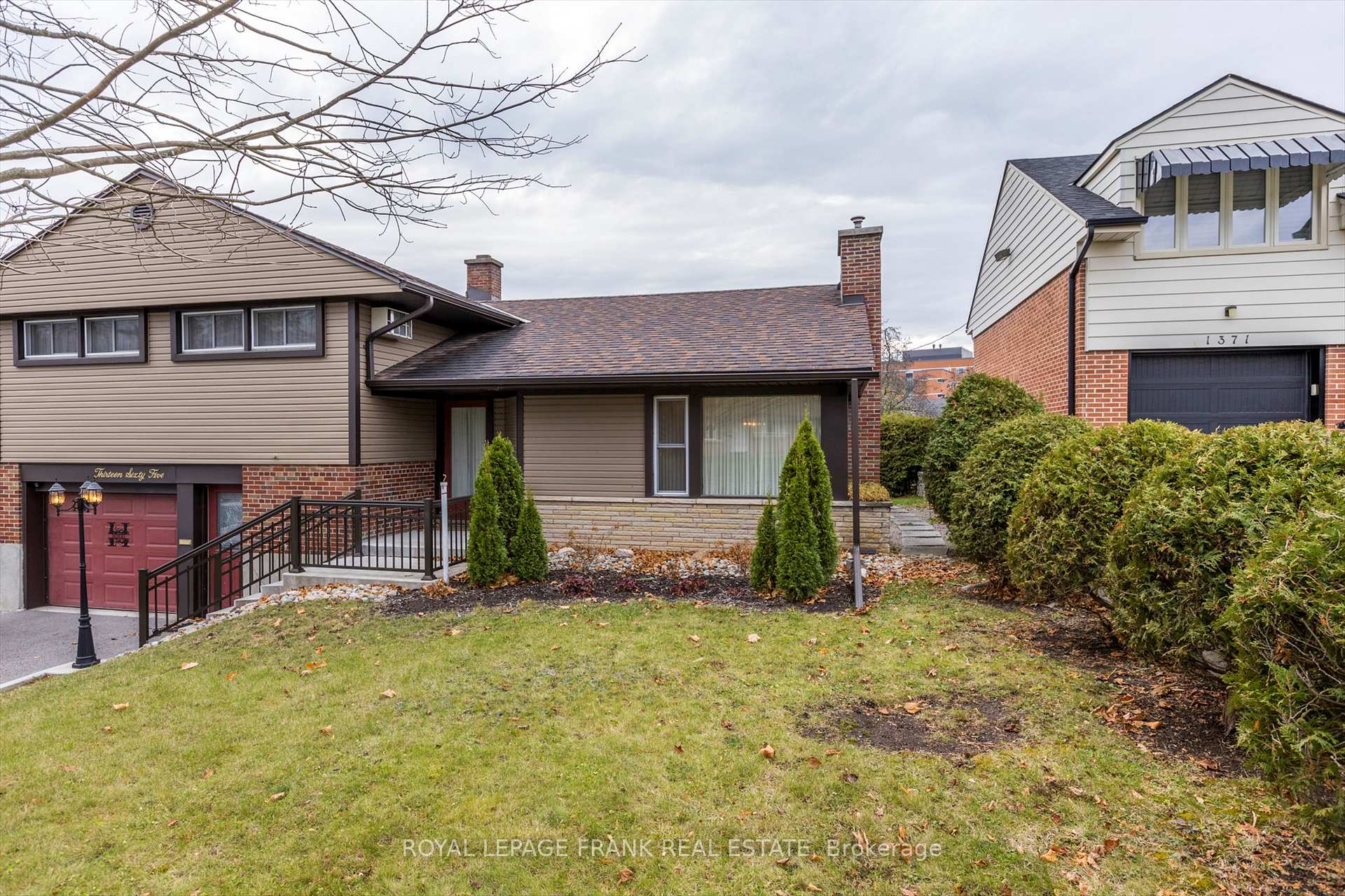 Photo 3 of 1365 Dobbin Avenue, Peterborough, Town Ward 3 — HOMEH