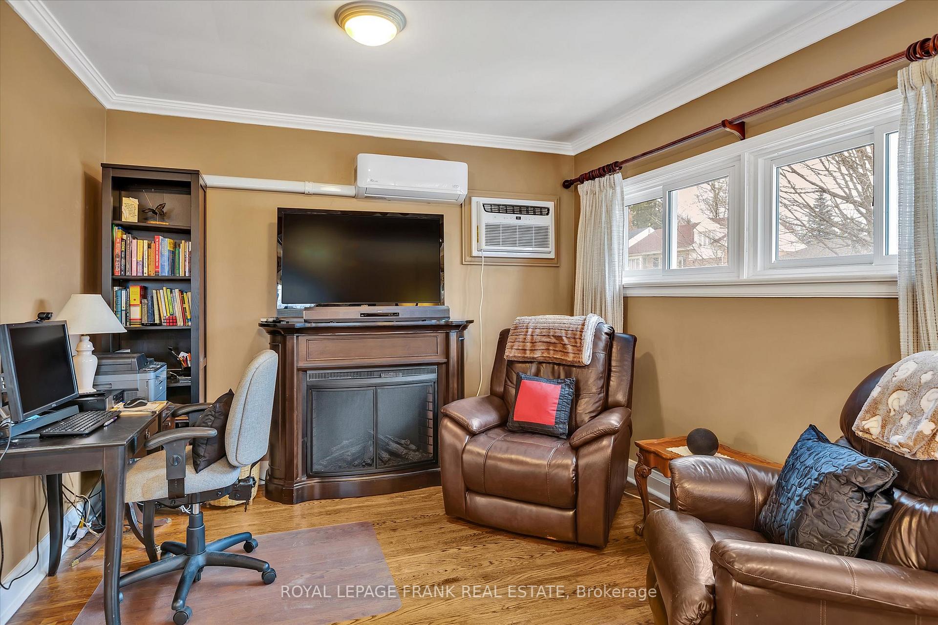 Photo 16 of 1365 Dobbin Avenue, Peterborough, Town Ward 3 — HOMEH