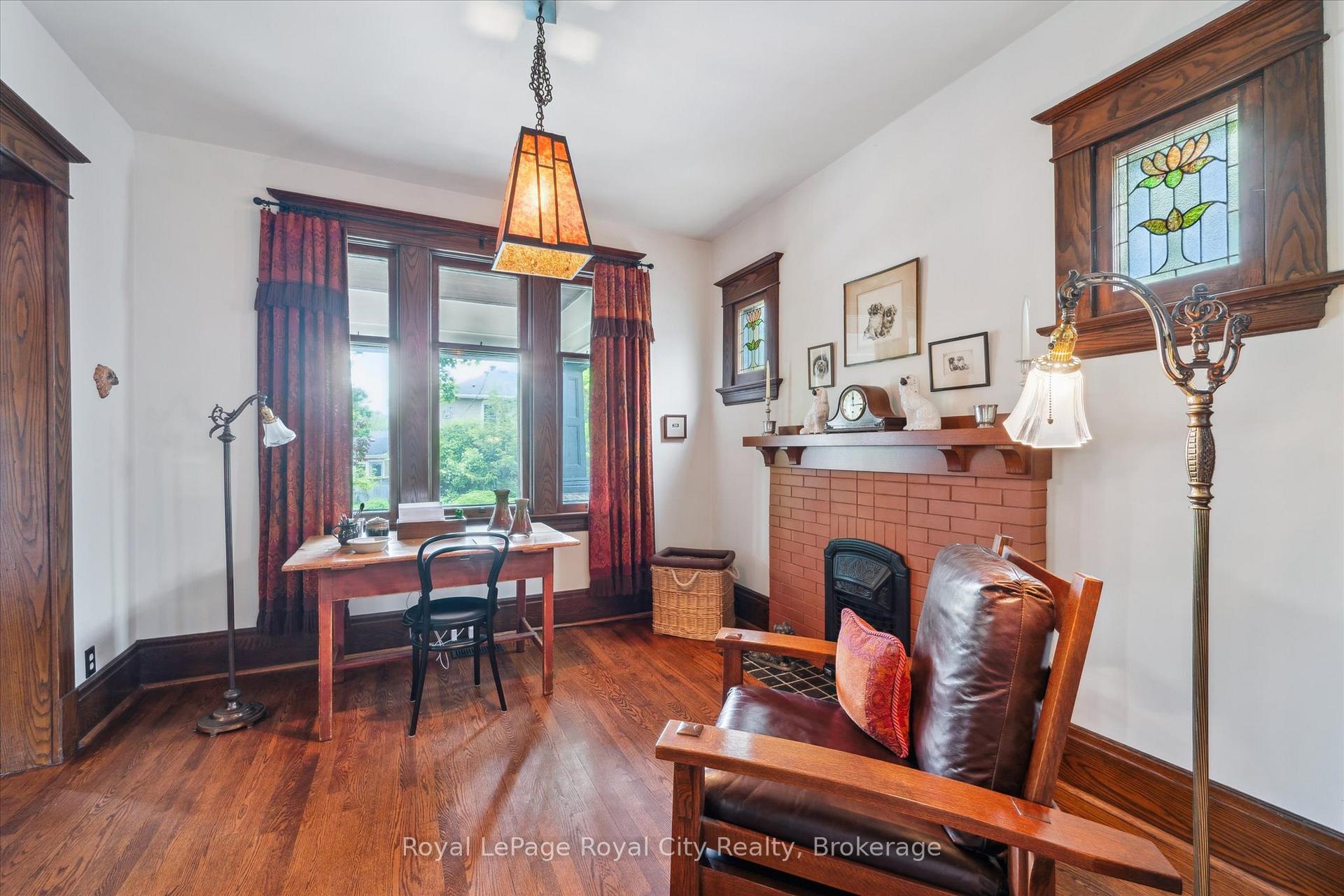 Photo 13 of 54 Clinton Street, Guelph, Downtown — HOMEH