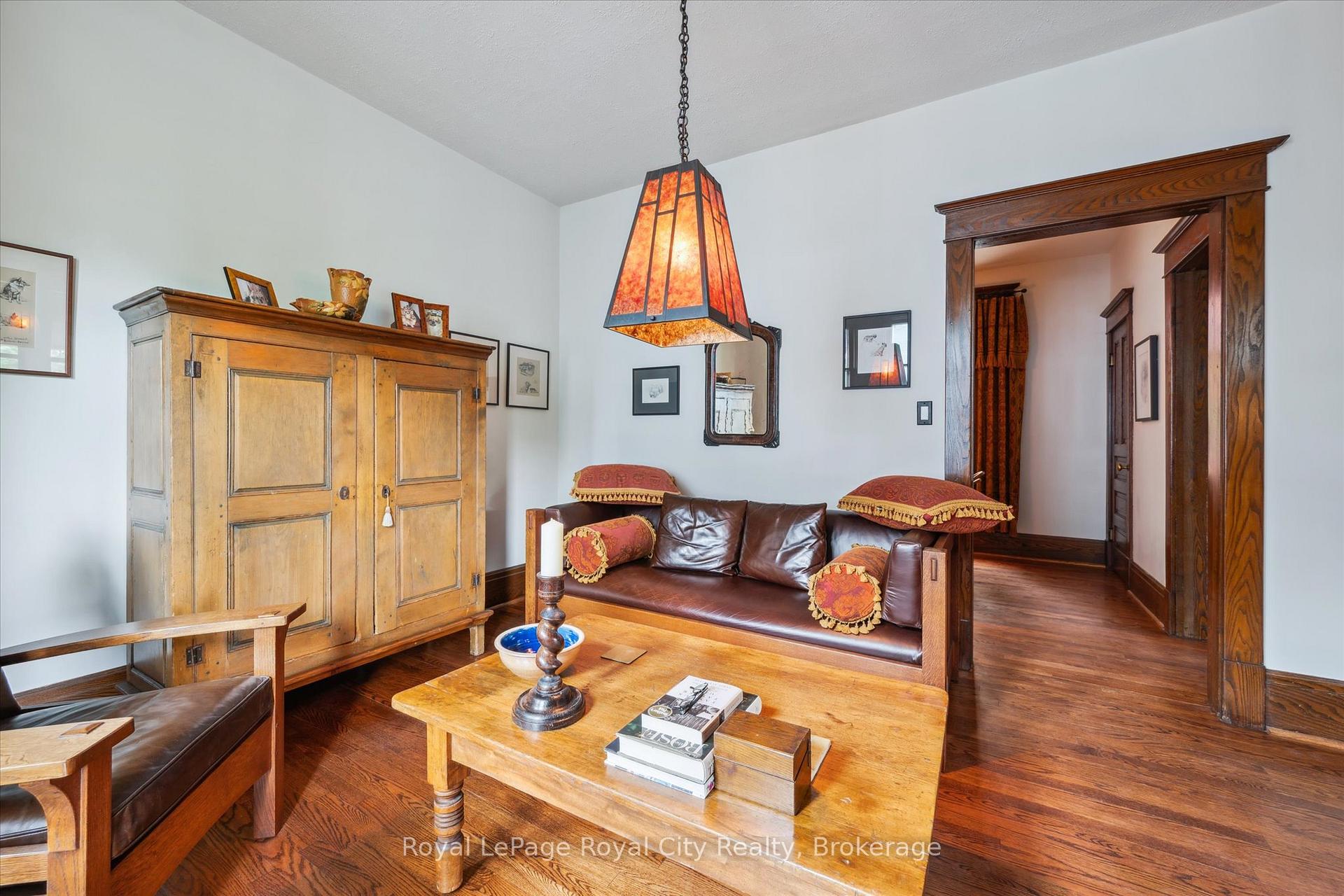 Photo 21 of 54 Clinton Street, Guelph, Downtown — HOMEH