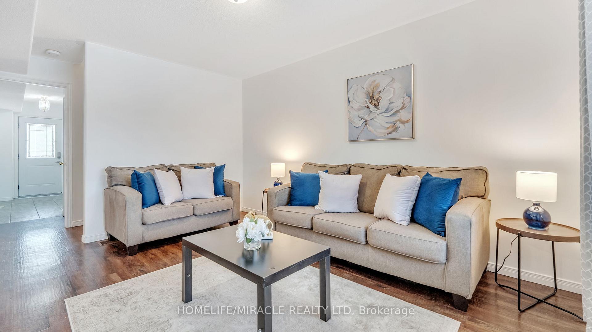 Photo 12 of 448 Abound Crescent, Peterborough, Ashburnham Ward 4 — HOMEH