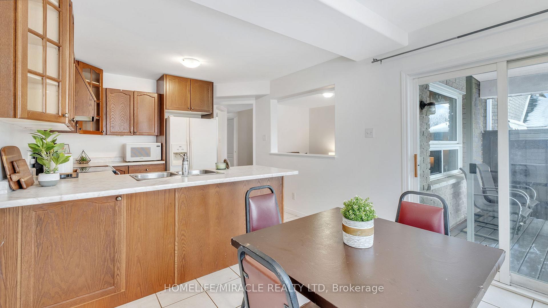 Photo 19 of 448 Abound Crescent, Peterborough, Ashburnham Ward 4 — HOMEH