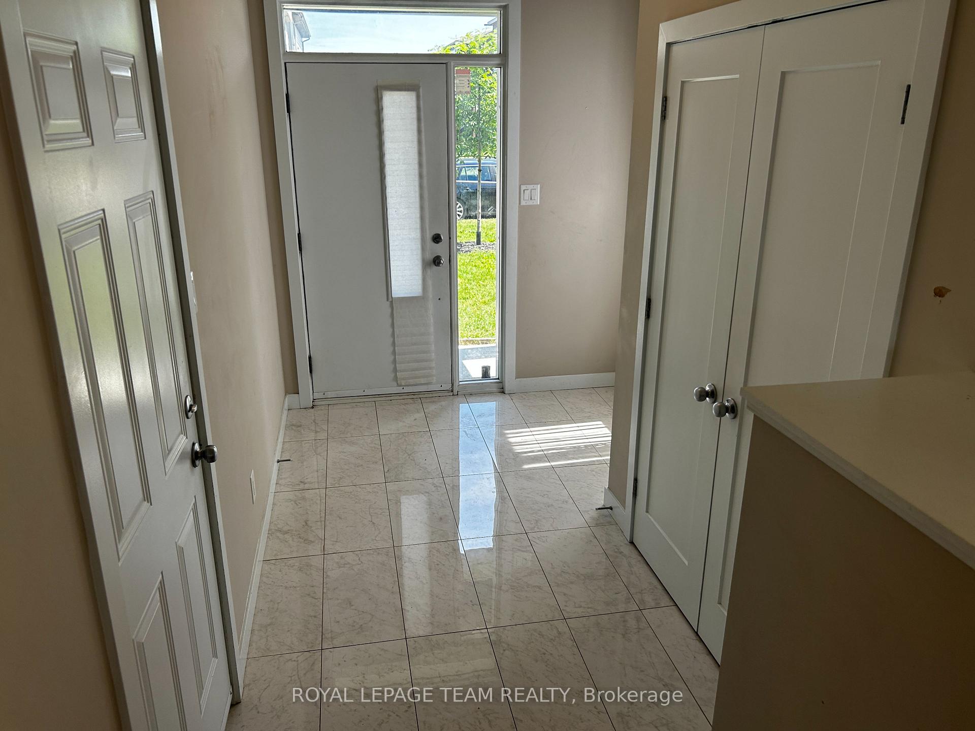 Photo 2 of 72 Riddell Street, Carleton Place — HOMEH