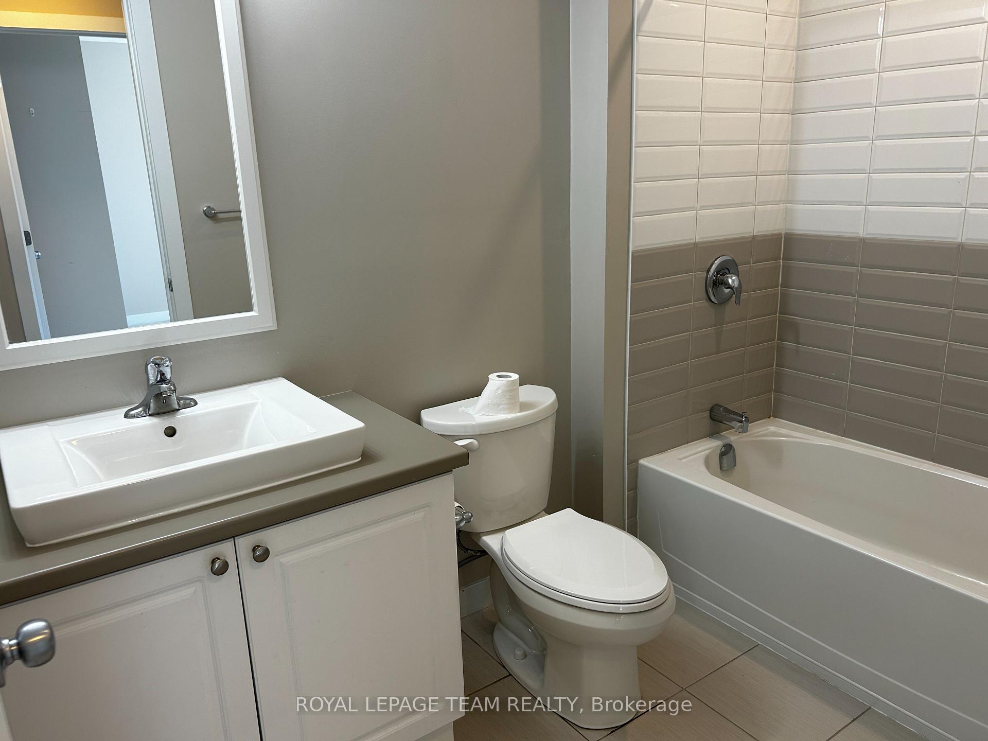 Photo 20 of 72 Riddell Street, Carleton Place — HOMEH