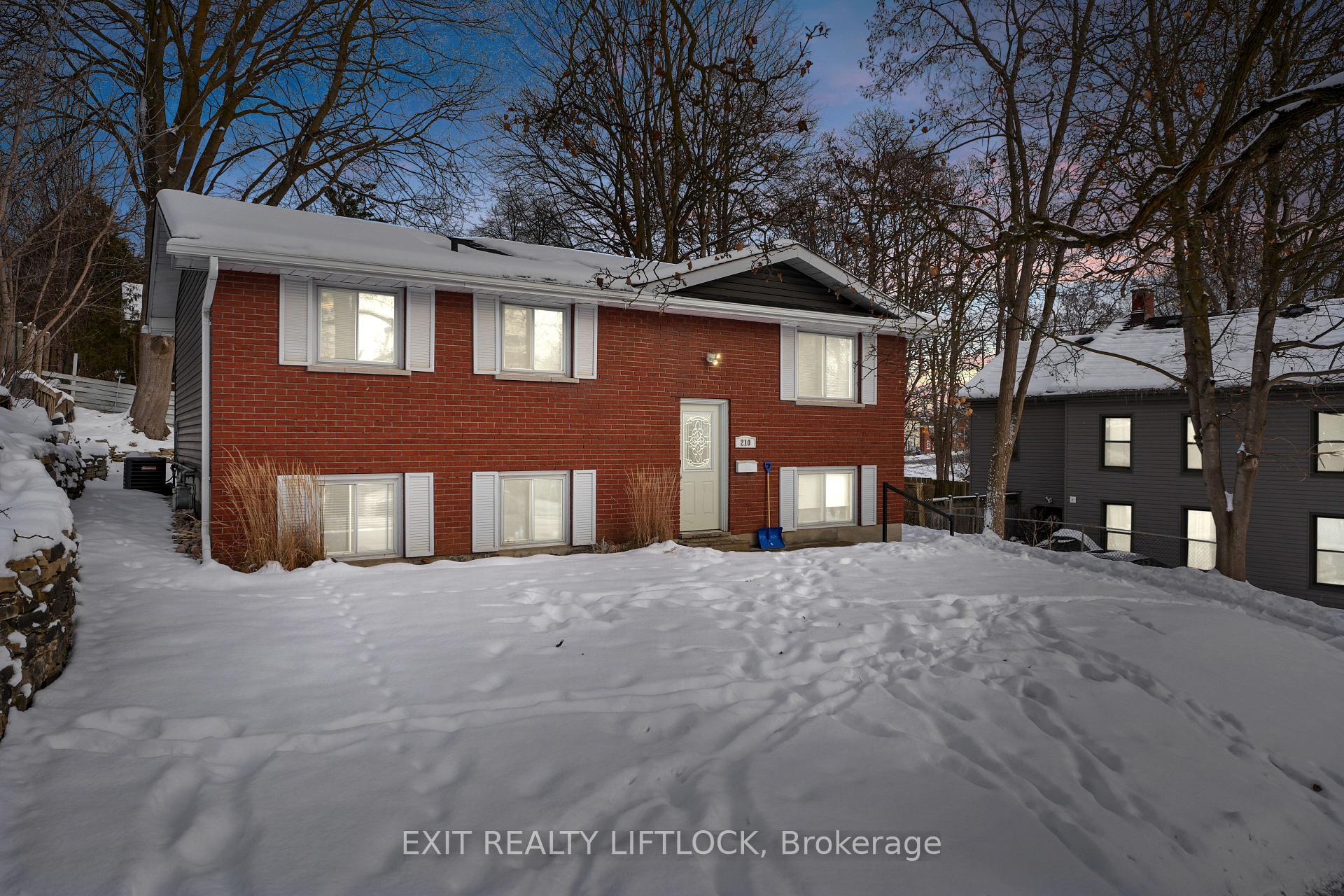 Front of 210 Antrim Street