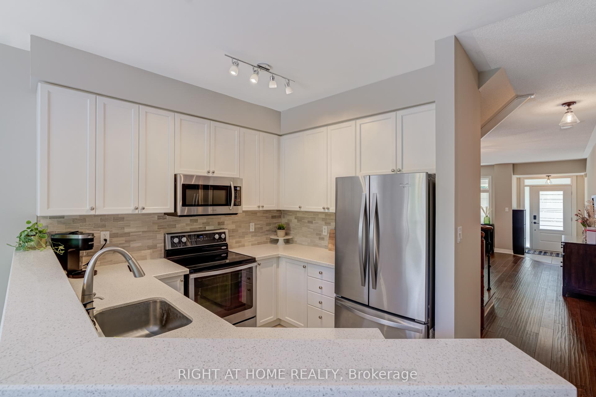Photo 8 of 94 Limeridge Street, Aurora, Bayview Wellington — HOMEH