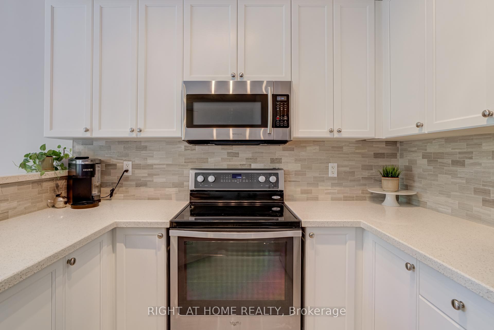 Photo 9 of 94 Limeridge Street, Aurora, Bayview Wellington — HOMEH