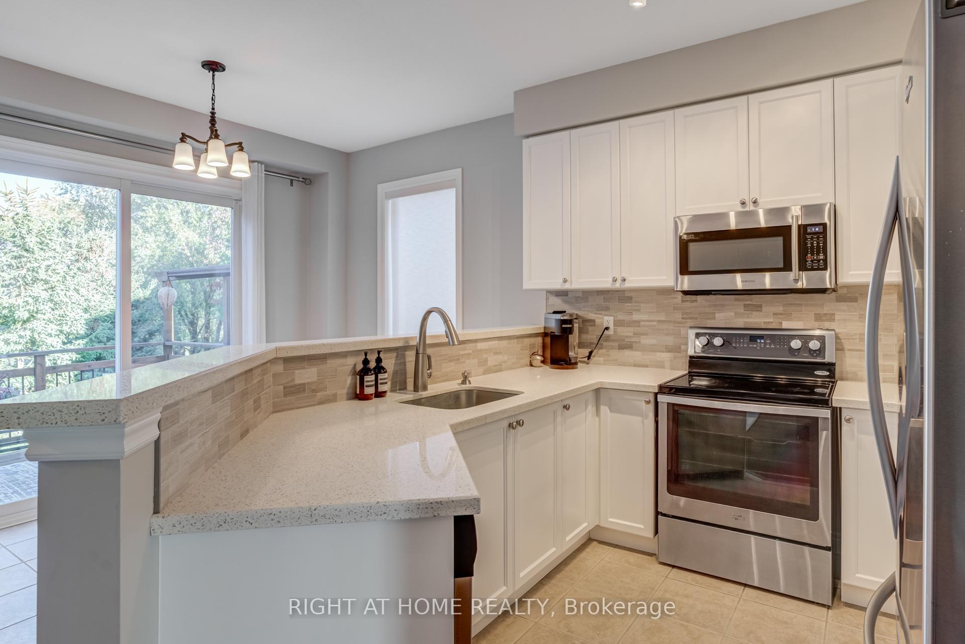 Photo 10 of 94 Limeridge Street, Aurora, Bayview Wellington — HOMEH