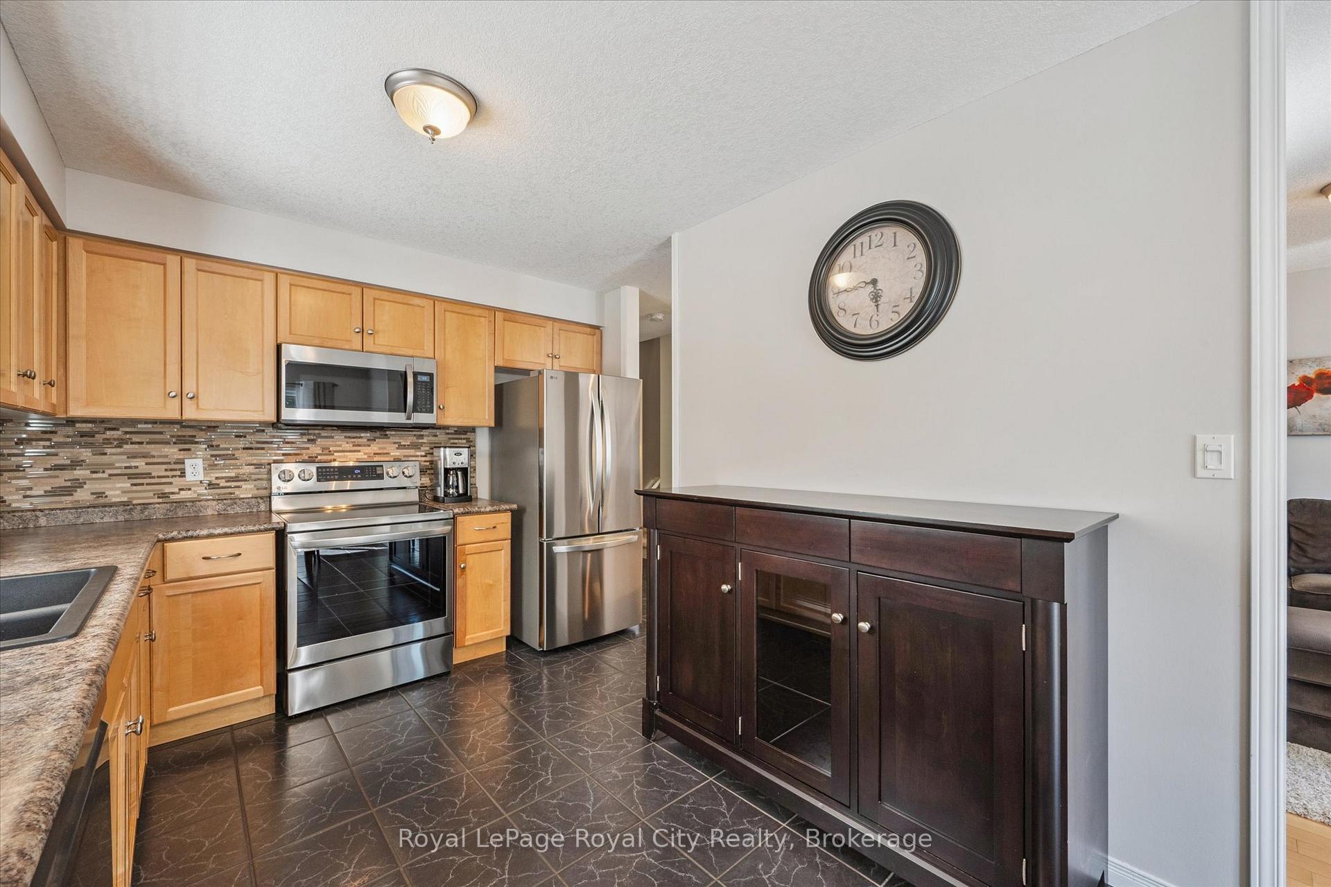 Photo 12 of 3 Warren Street N, Guelph, Grange Road — HOMEH