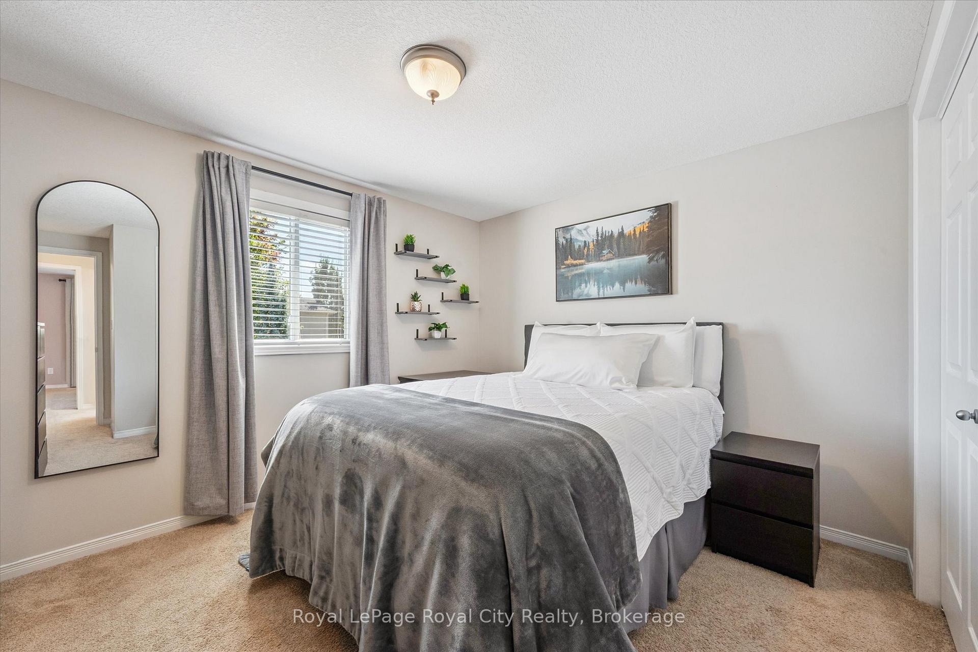 Photo 23 of 3 Warren Street N, Guelph, Grange Road — HOMEH