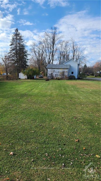 Photo 7 of 4105 Talbot Street, Ottawa, Vernon — HOMEH