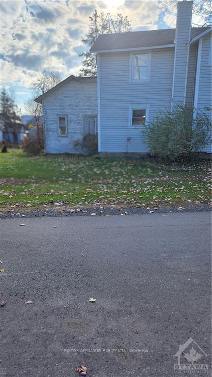 Photo 9 of 4105 Talbot Street, Ottawa, Vernon — HOMEH
