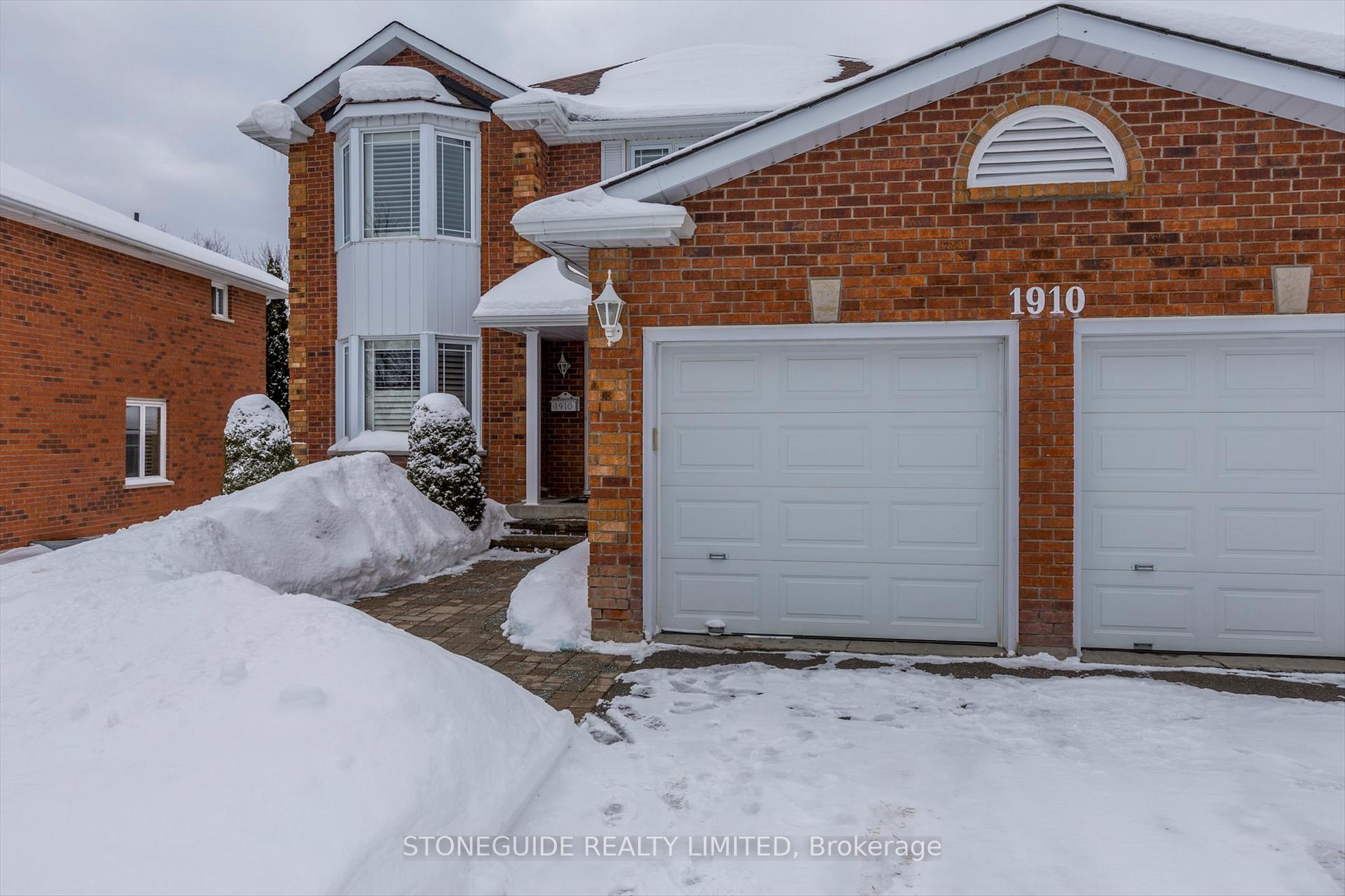 Photo 2 of 1910 Mapleridge Drive, Peterborough, Monaghan Ward 2 — HOMEH