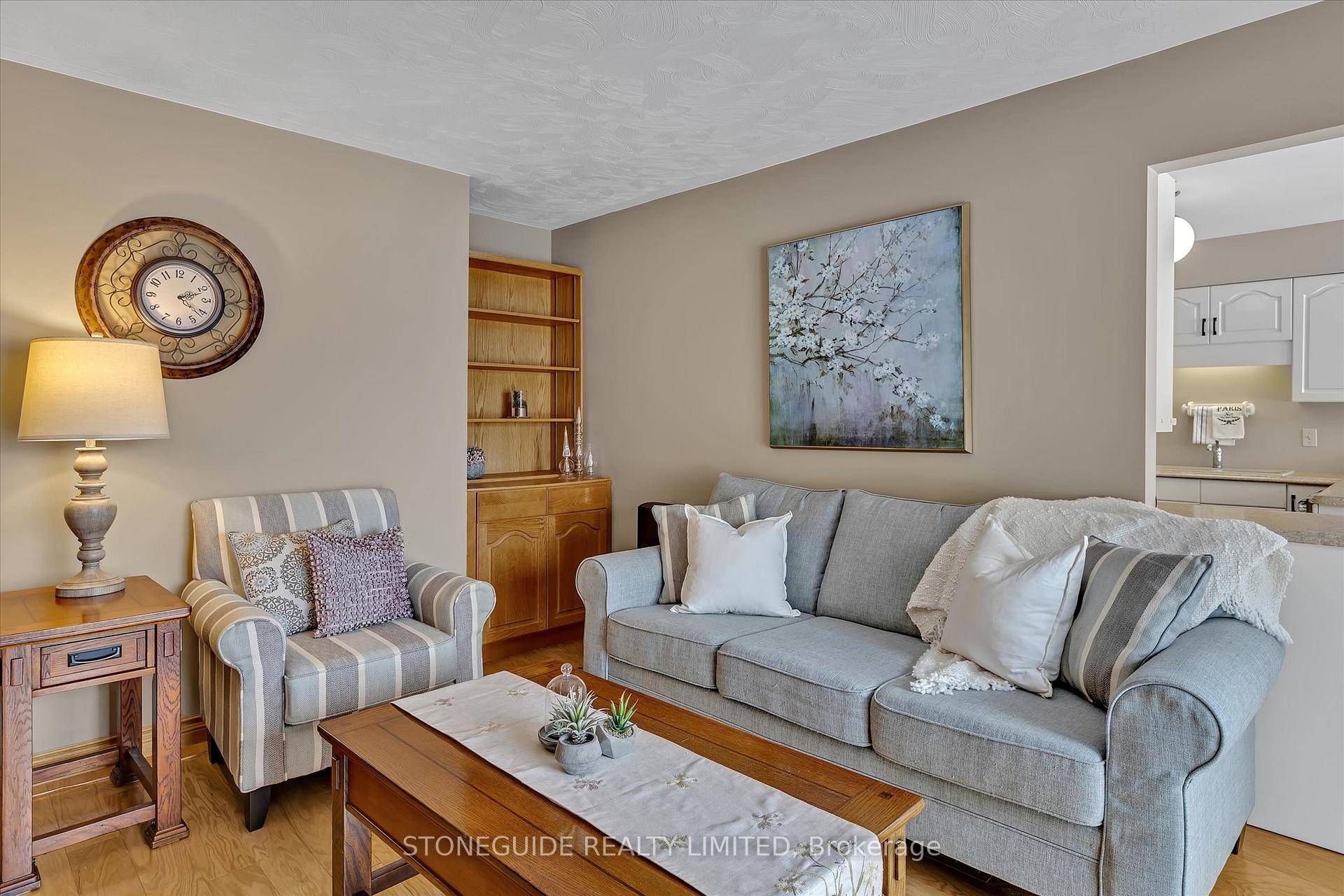 Photo 14 of 1910 Mapleridge Drive, Peterborough, Monaghan Ward 2 — HOMEH