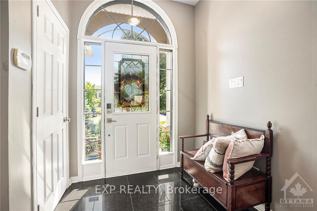 Photo 3 of 6912 Mary Anne Drive, Ottawa, Greely — HOMEH