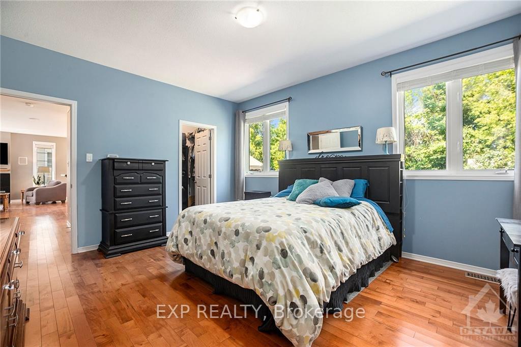 Photo 16 of 6912 Mary Anne Drive, Ottawa, Greely — HOMEH