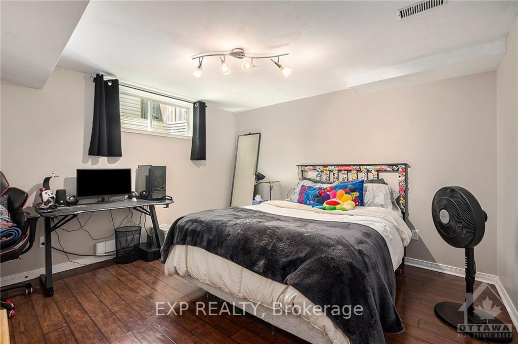 Photo 25 of 6912 Mary Anne Drive, Ottawa, Greely — HOMEH