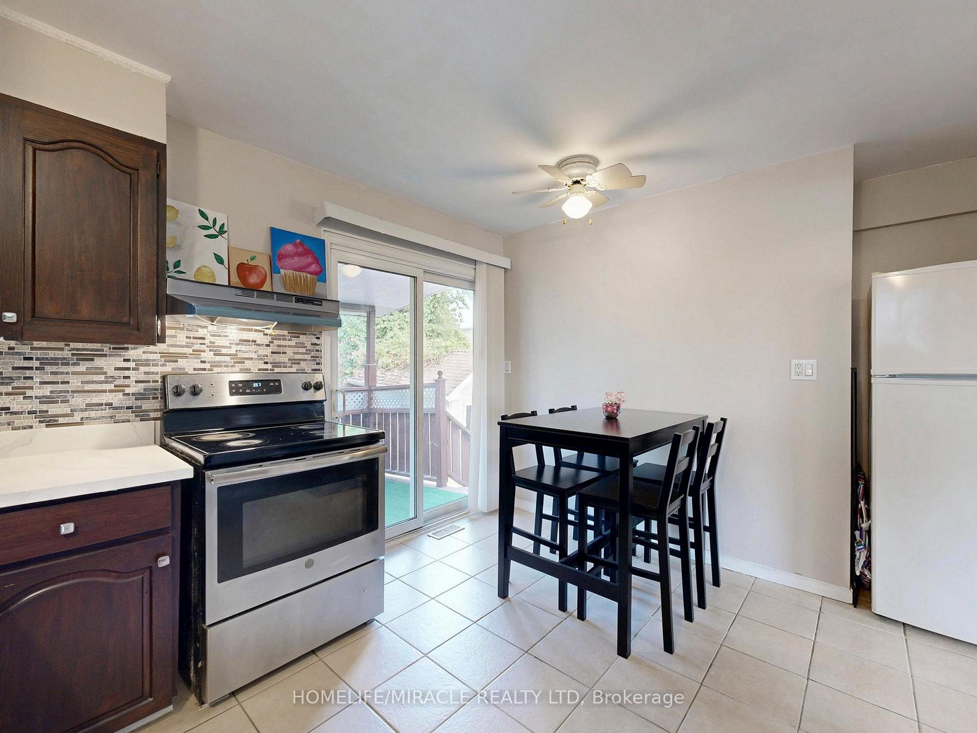 Photo 14 of 1 Tudor Avenue, Ajax, Central — HOMEH