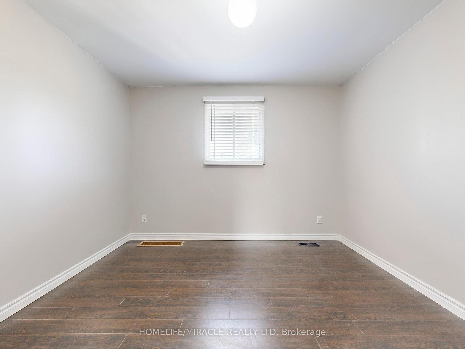 Photo 16 of 1 Tudor Avenue, Ajax, Central — HOMEH
