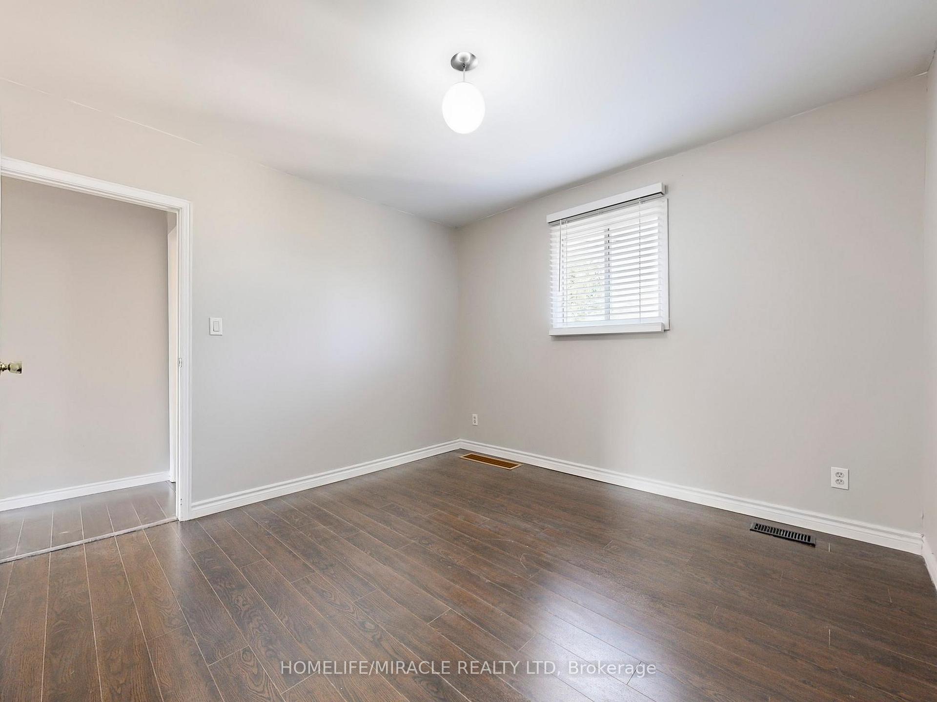 Photo 25 of 1 Tudor Avenue, Ajax, Central — HOMEH