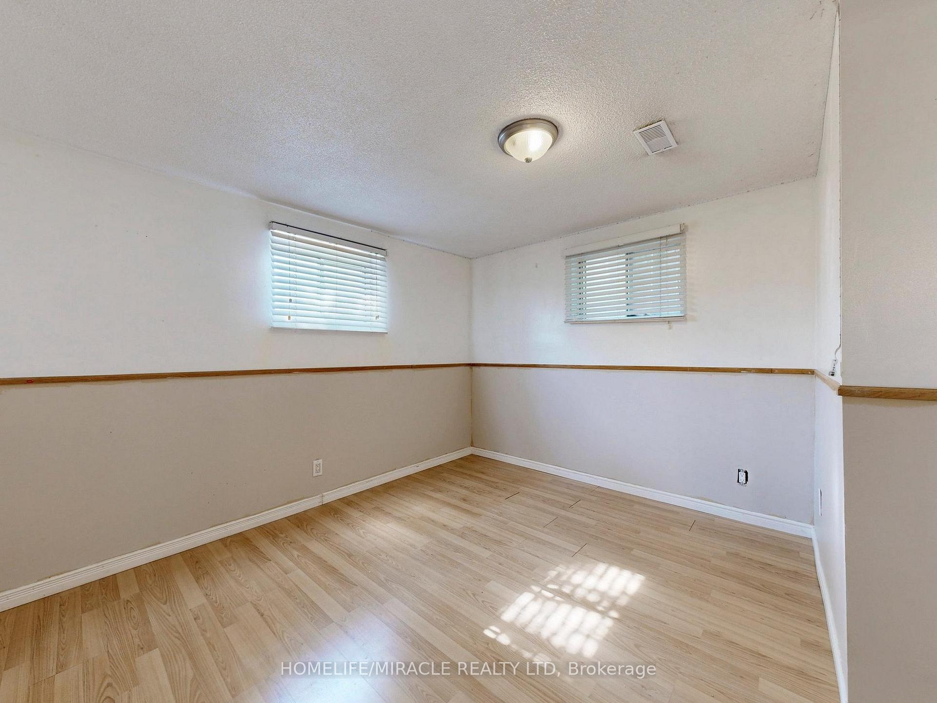 Photo 36 of 1 Tudor Avenue, Ajax, Central — HOMEH