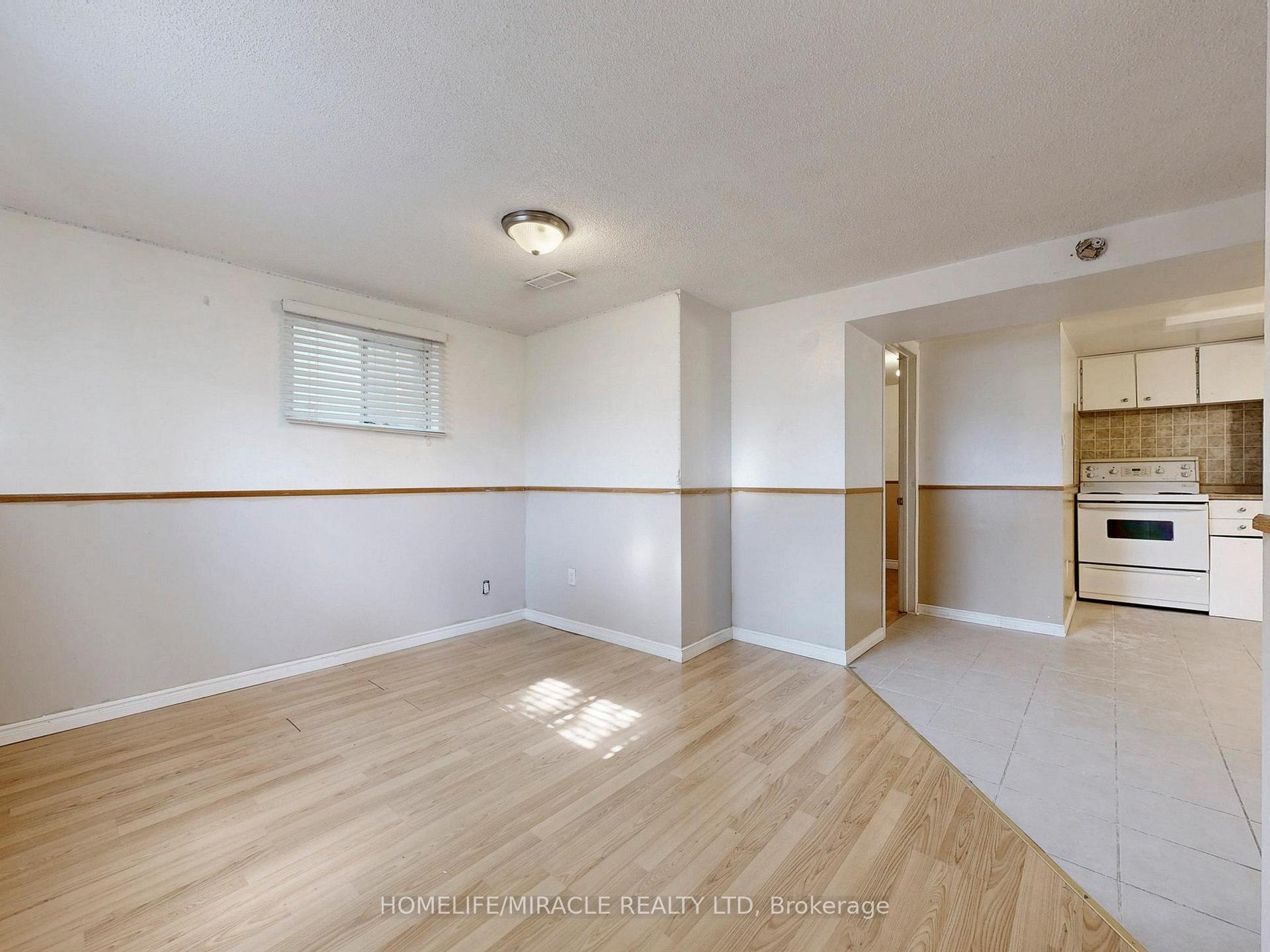 Photo 35 of 1 Tudor Avenue, Ajax, Central — HOMEH